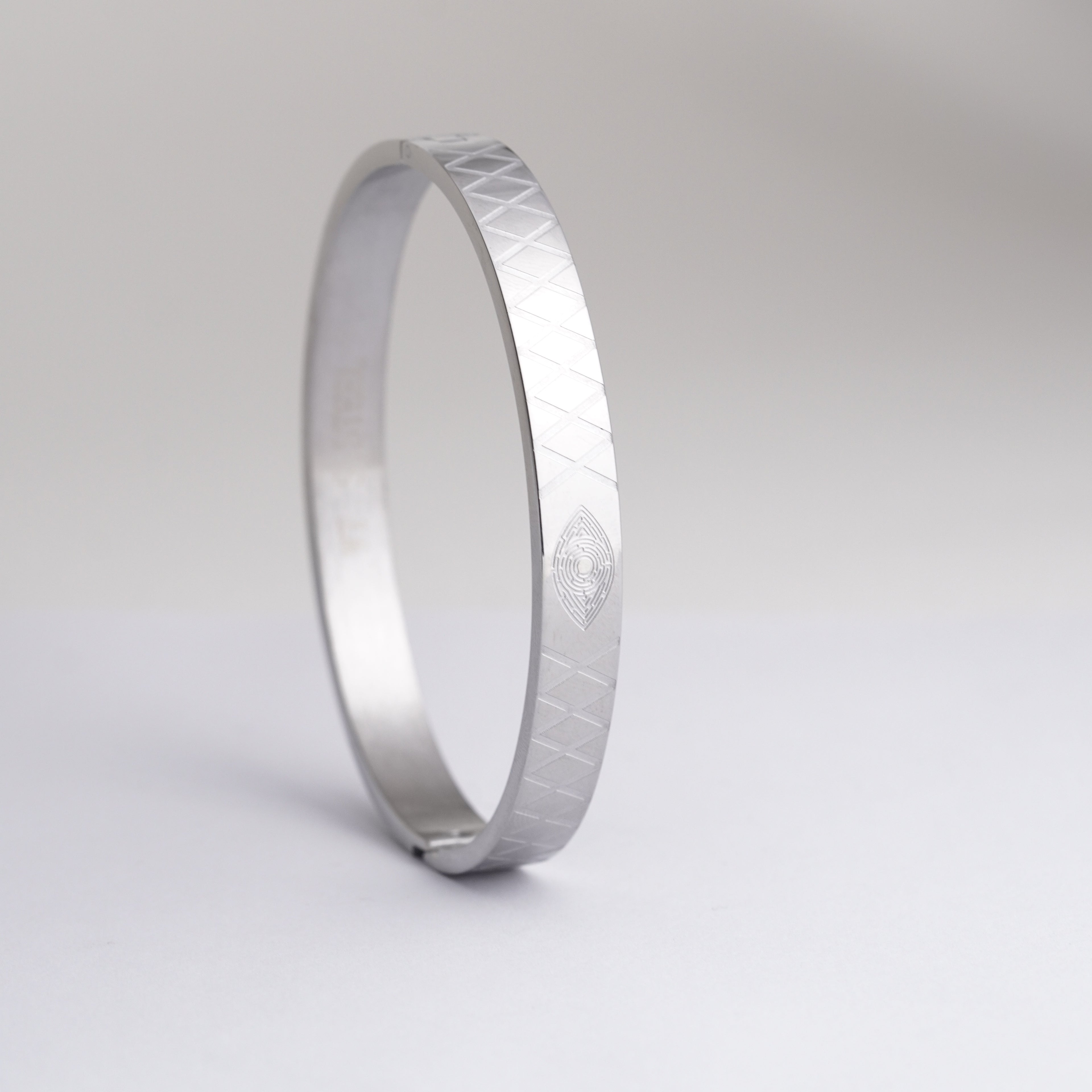 The Ward "Evil Eye" Stainless Steel Kada