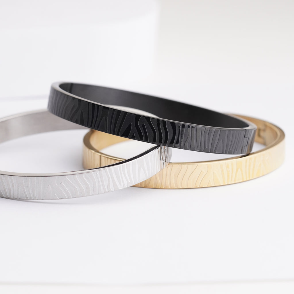 Aura Bark-Textured Stainless Steel Kada