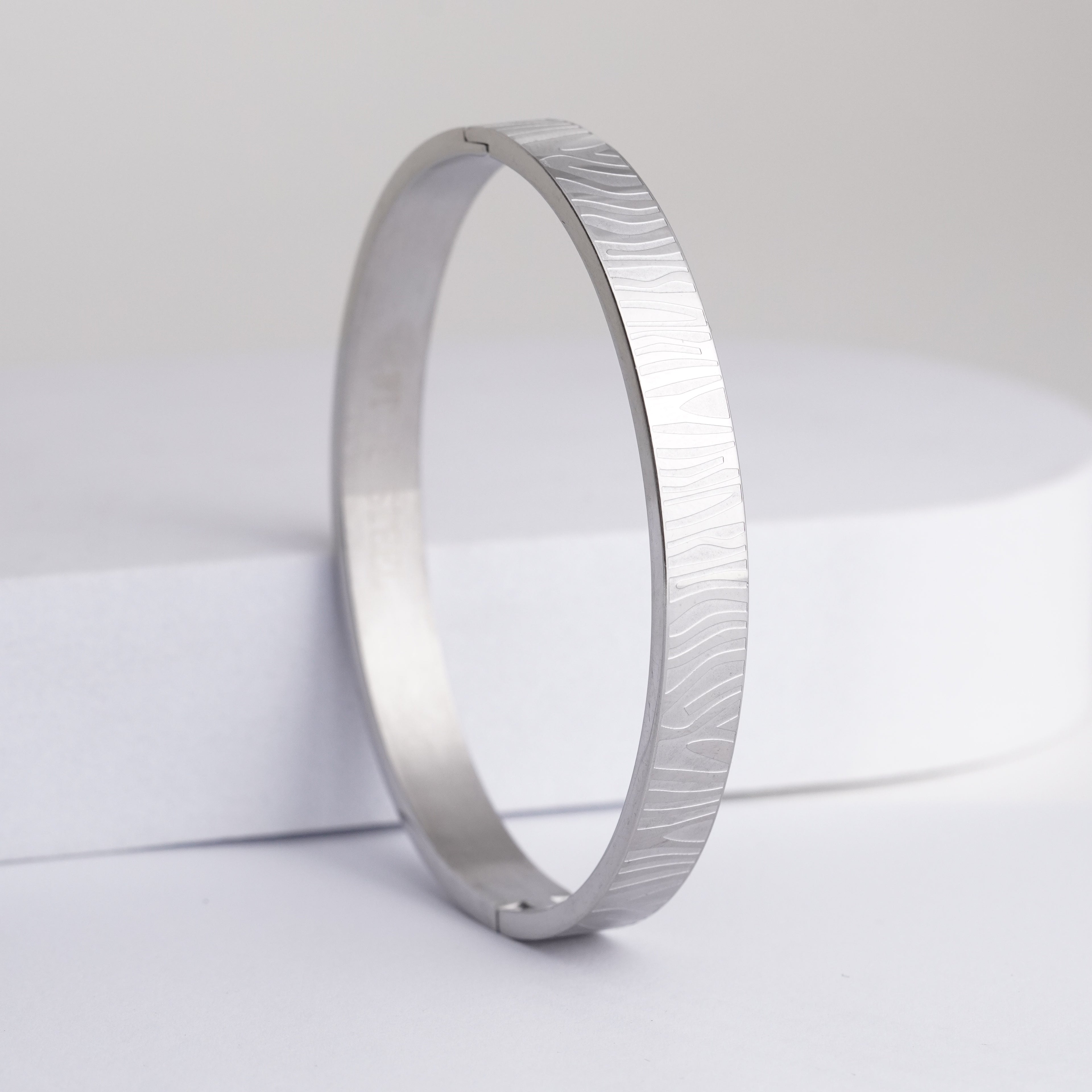 Aura Bark-Textured Stainless Steel Kada