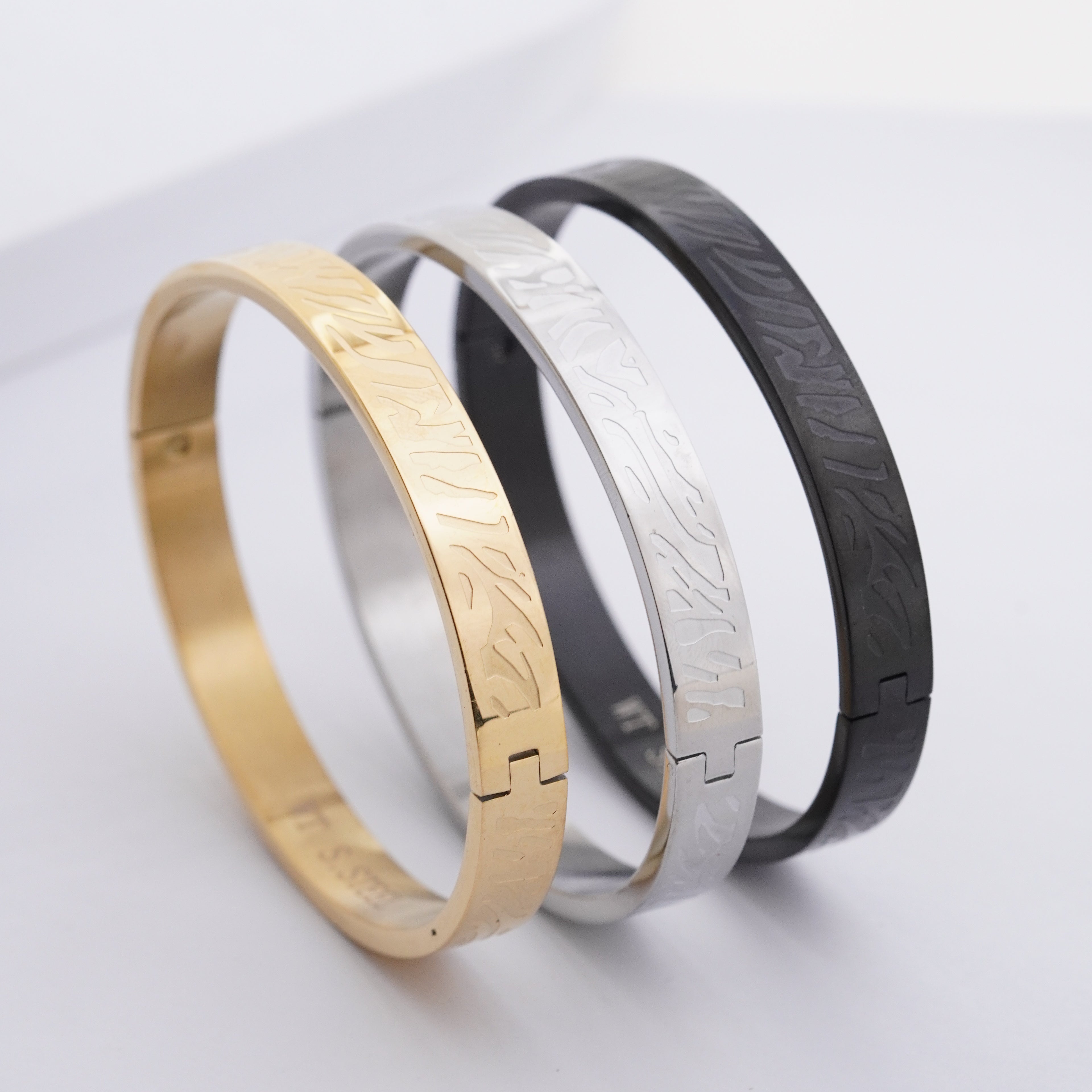 Aero Engraved Kada