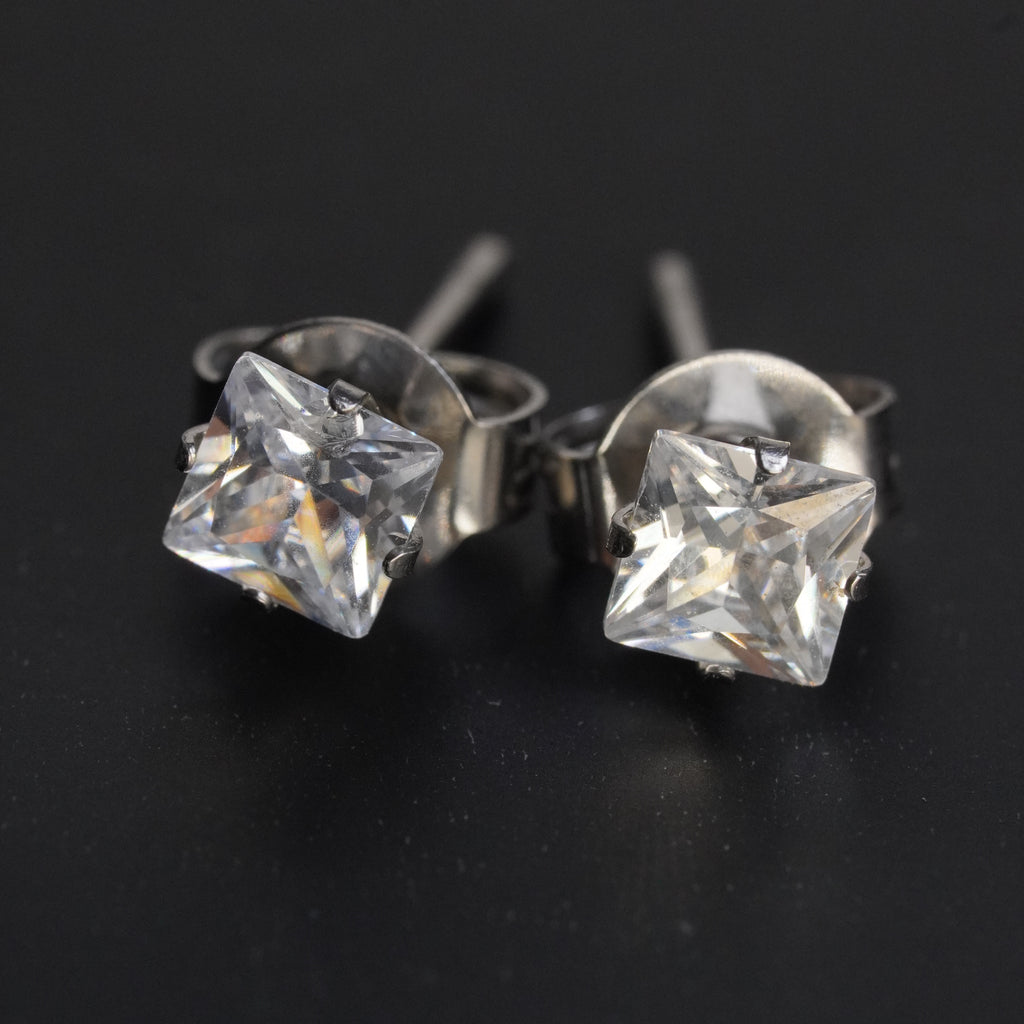 Dual Silhouette Zircon Set 2 Pair (4mm)