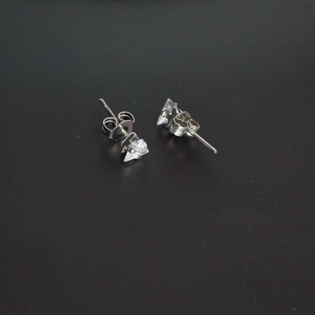 Dual Geo Stud Set (3mm Square & 5mm Triangle)