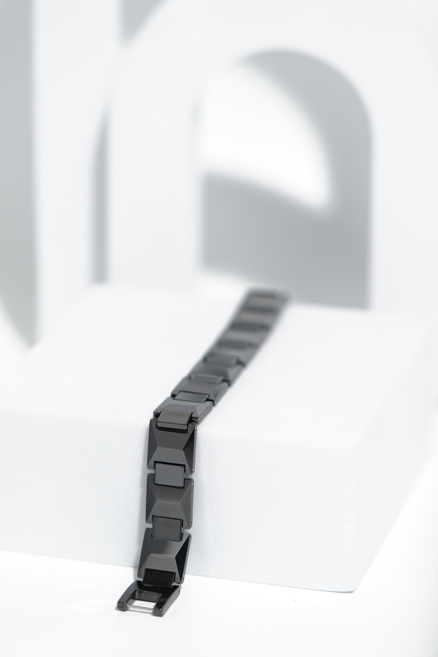 Mino - Ceramic bracelet for men. worldjewel.in men's bracelets