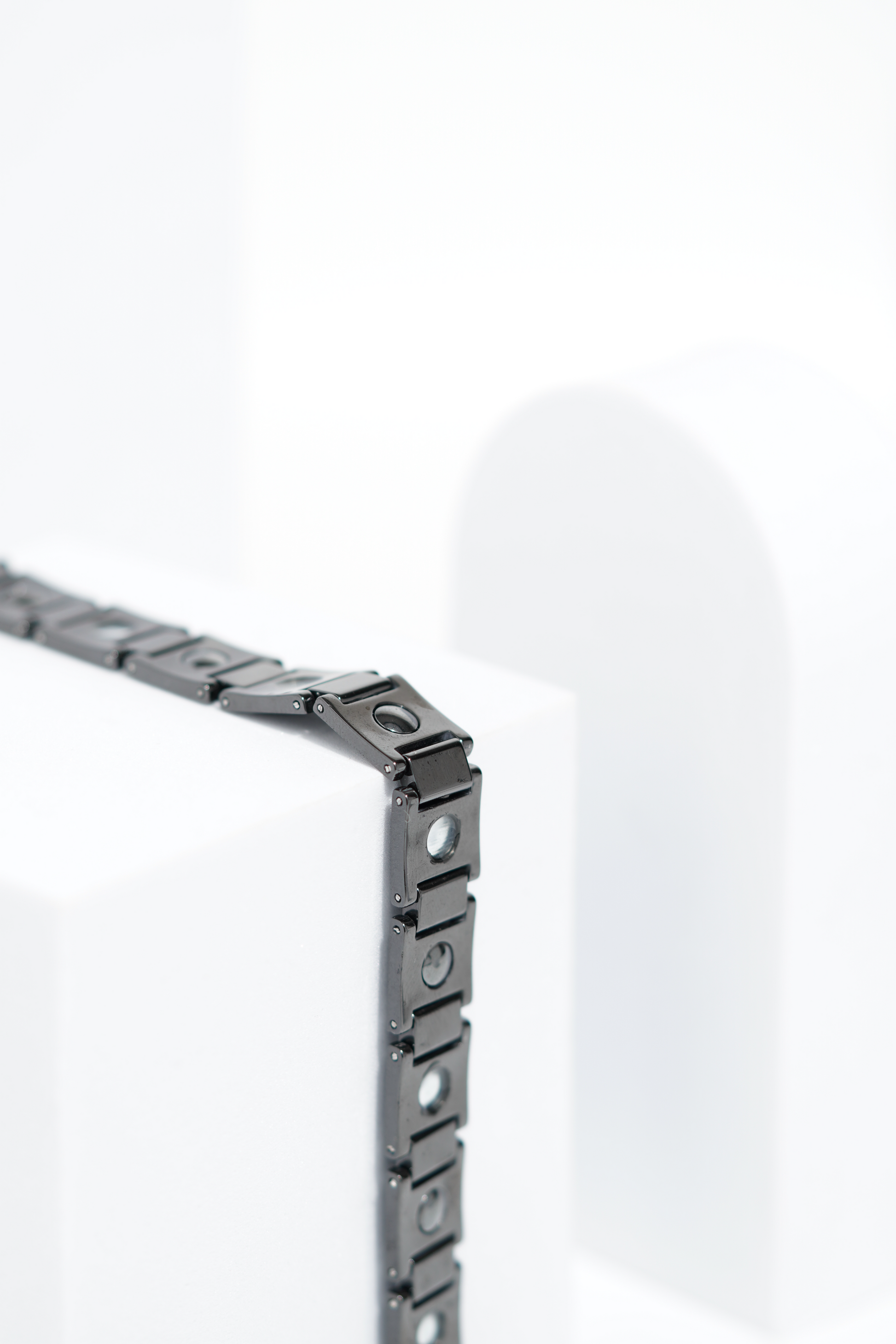 Mino - Ceramic bracelet for men. worldjewel.in men's bracelets