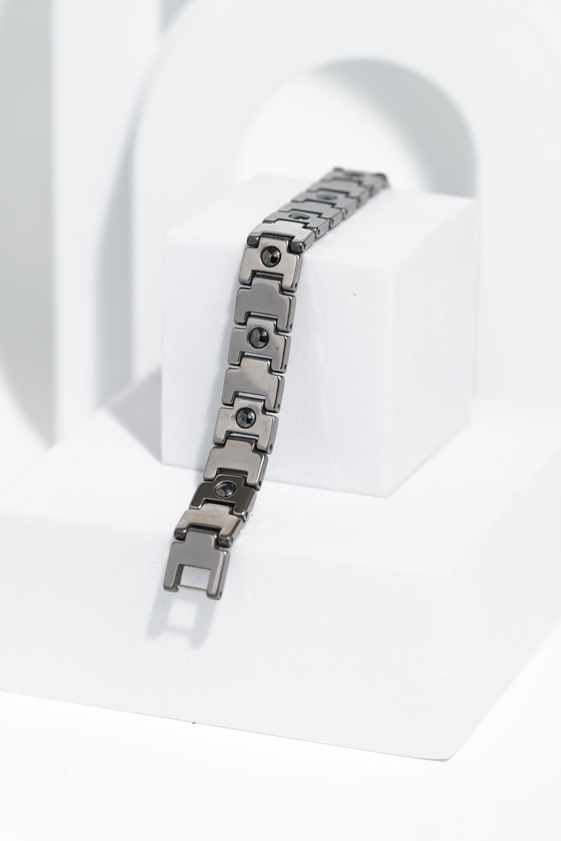 QuietForm - Ceramic bracelet for men. worldjewel.in men's bracelets