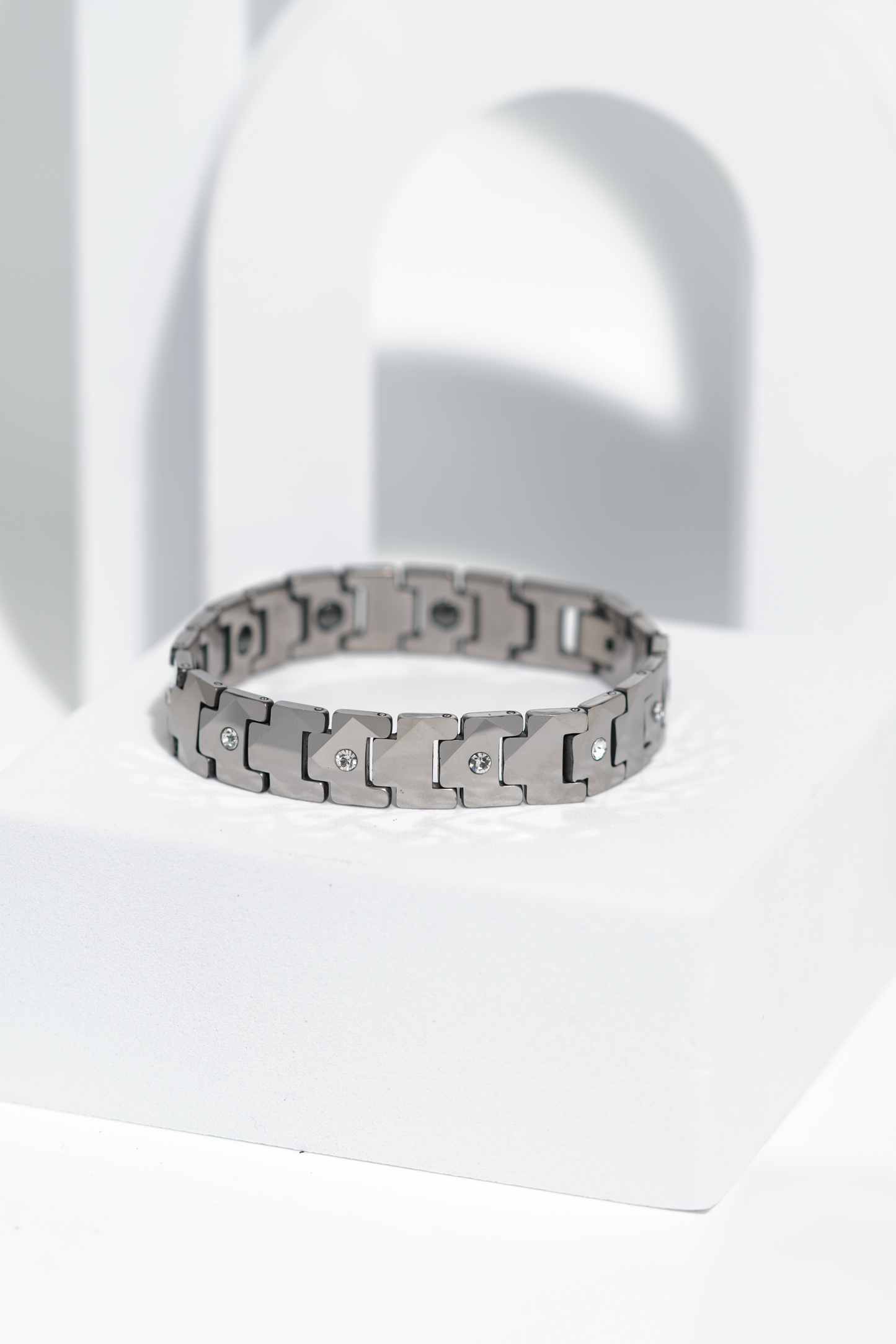 QuietForm - Ceramic bracelet for men. worldjewel.in men's bracelets