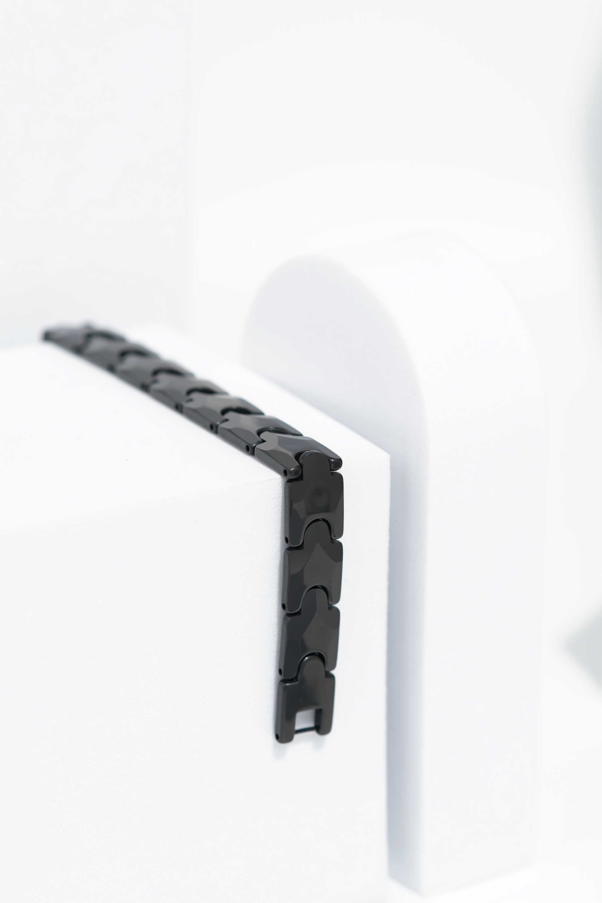 Nuvé - Ceramic bracelet for men. worldjewel.in men's bracelets