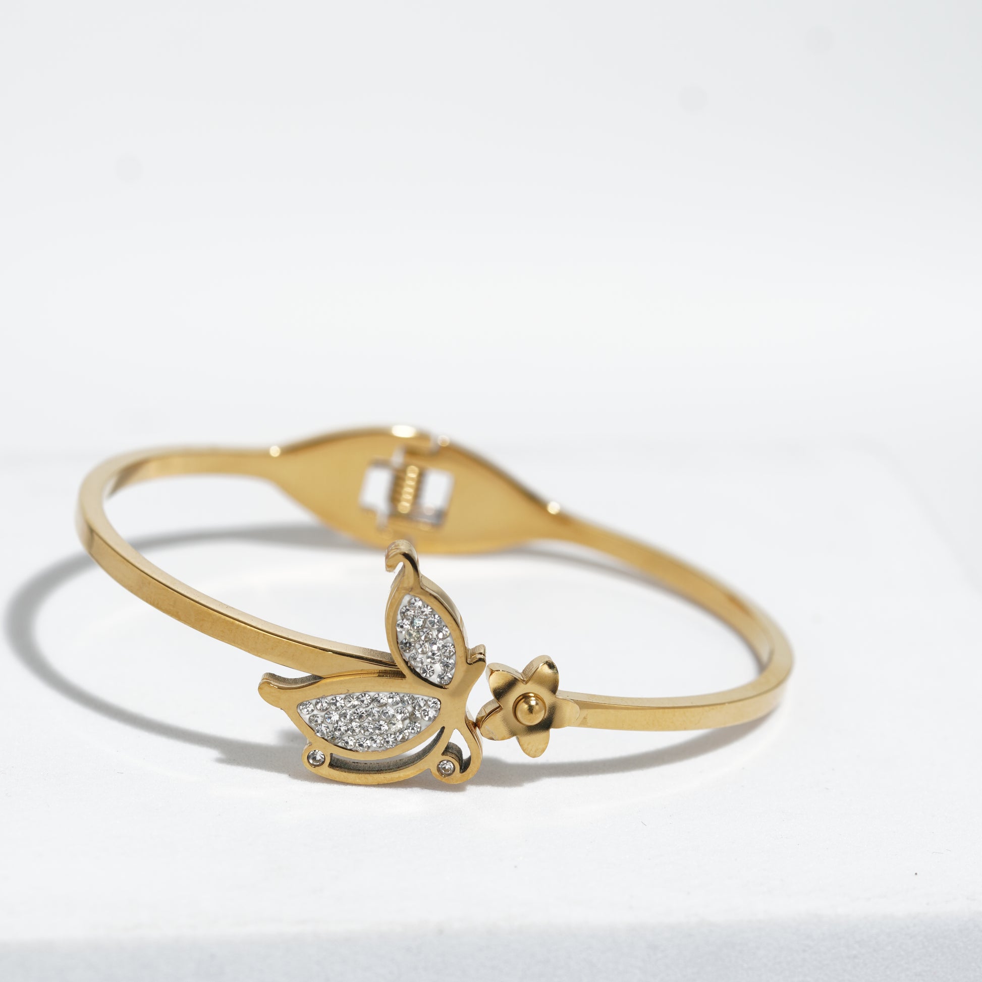 Bracelets For Women.