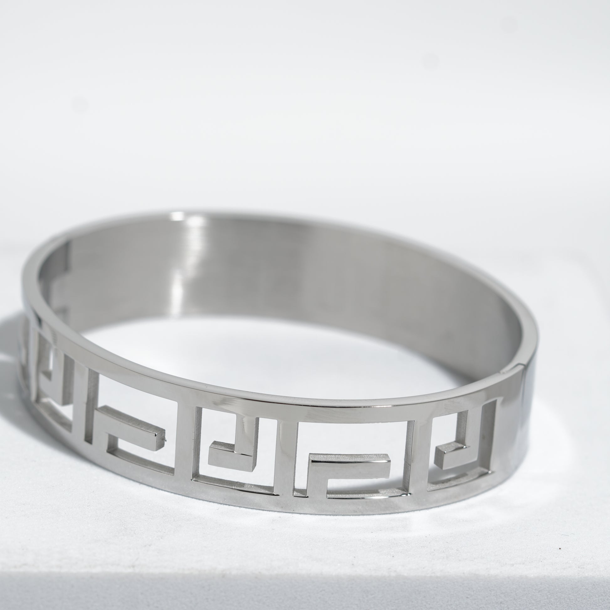 Bracelets For Women.