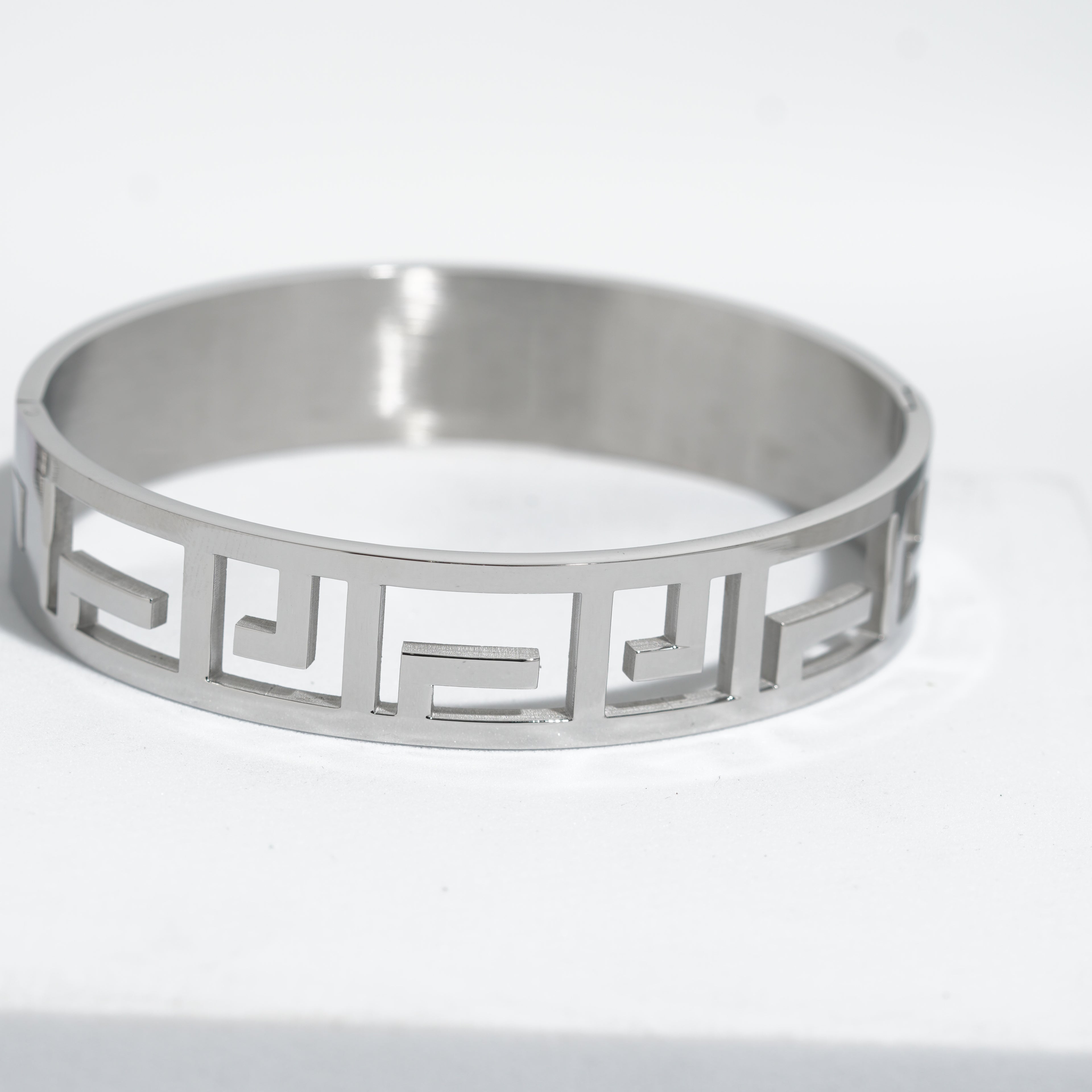 Bracelets For Women.
