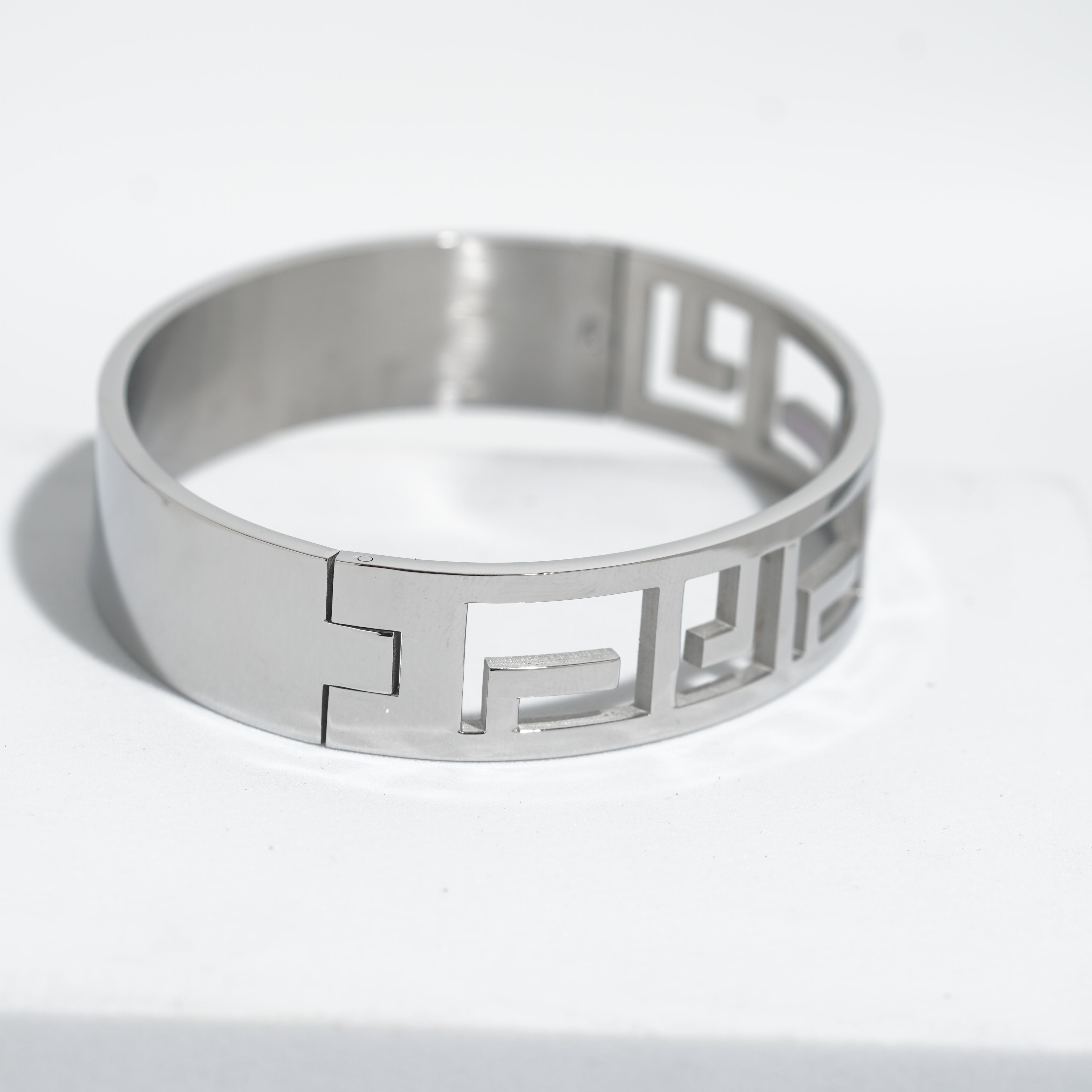 Bracelets For Women.