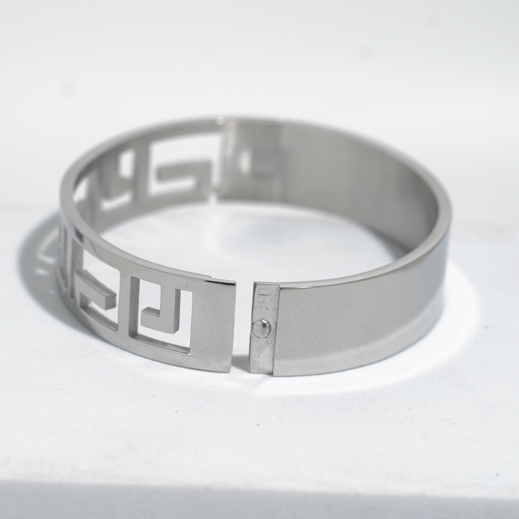 Bracelets For Women.