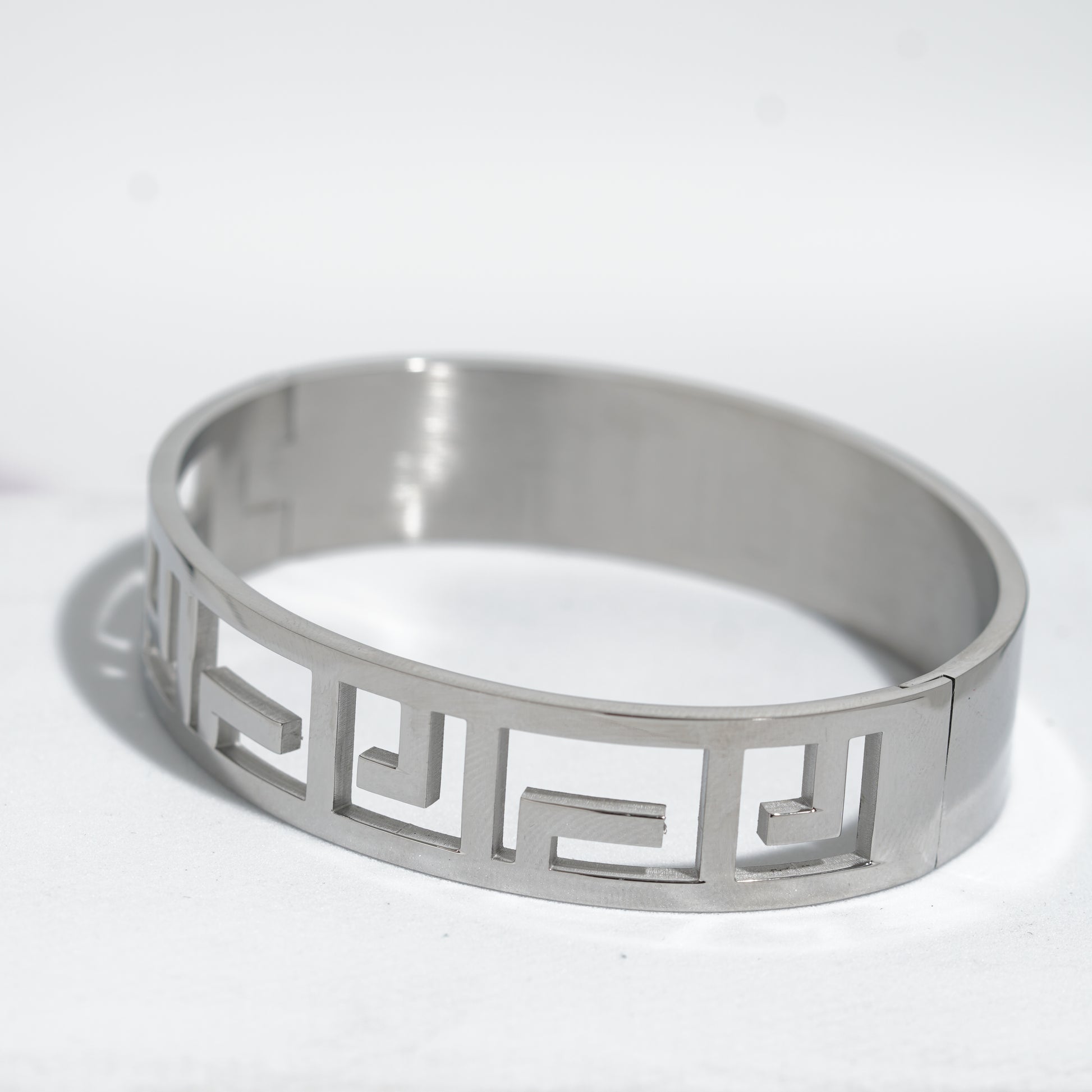 Bracelets For Women.