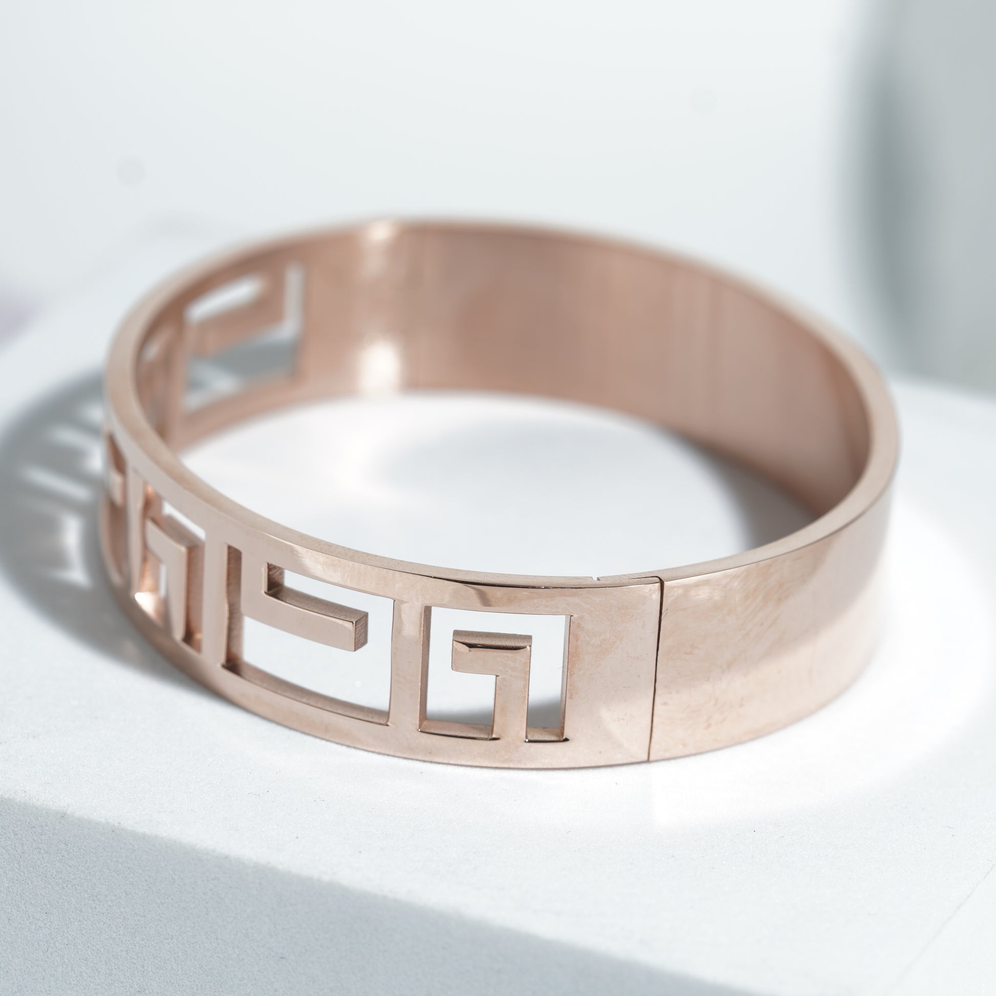 Bracelets For Women.