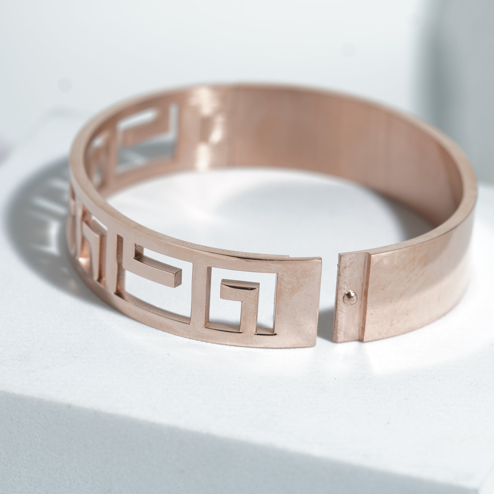 Bracelets For Women.