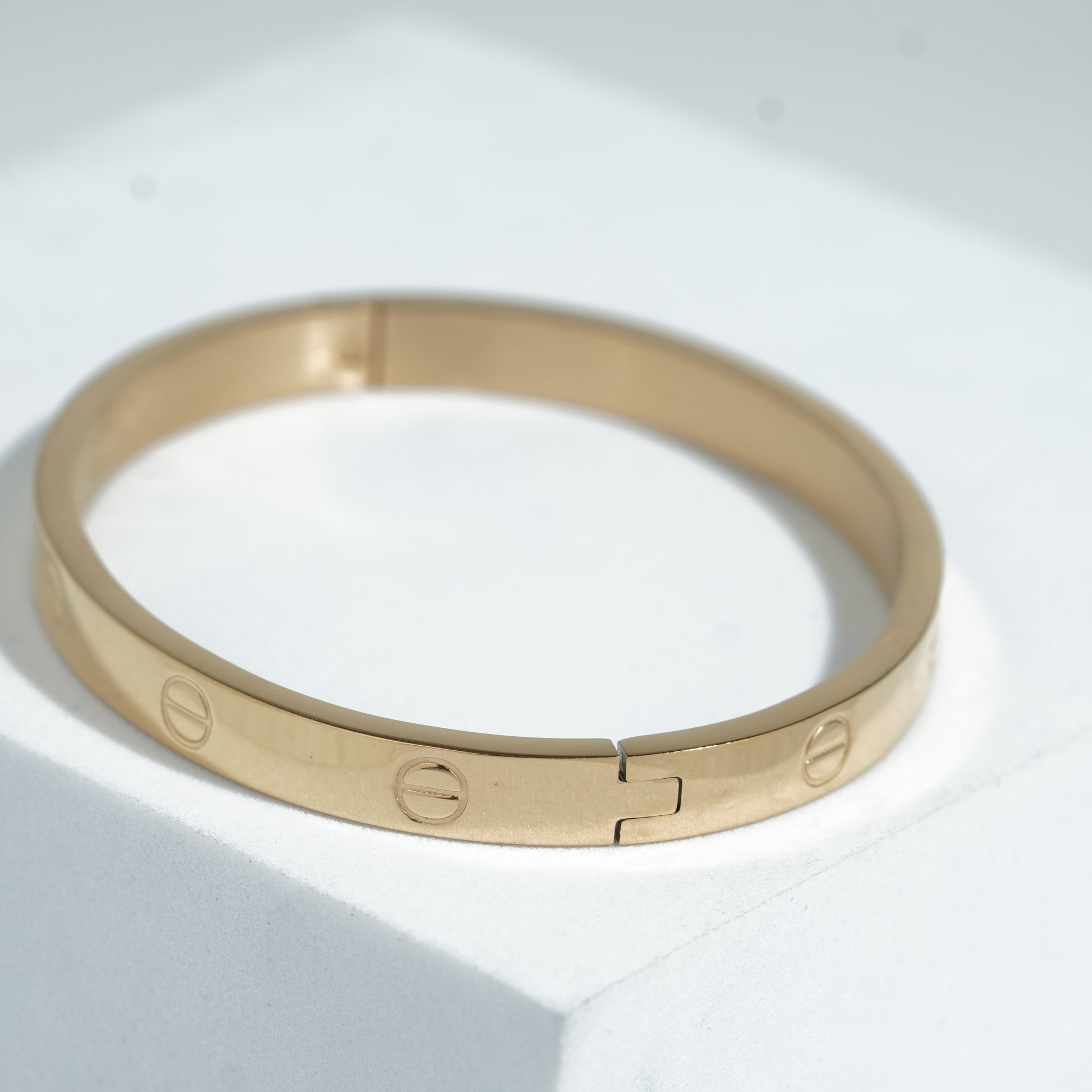 Bracelets For Women.