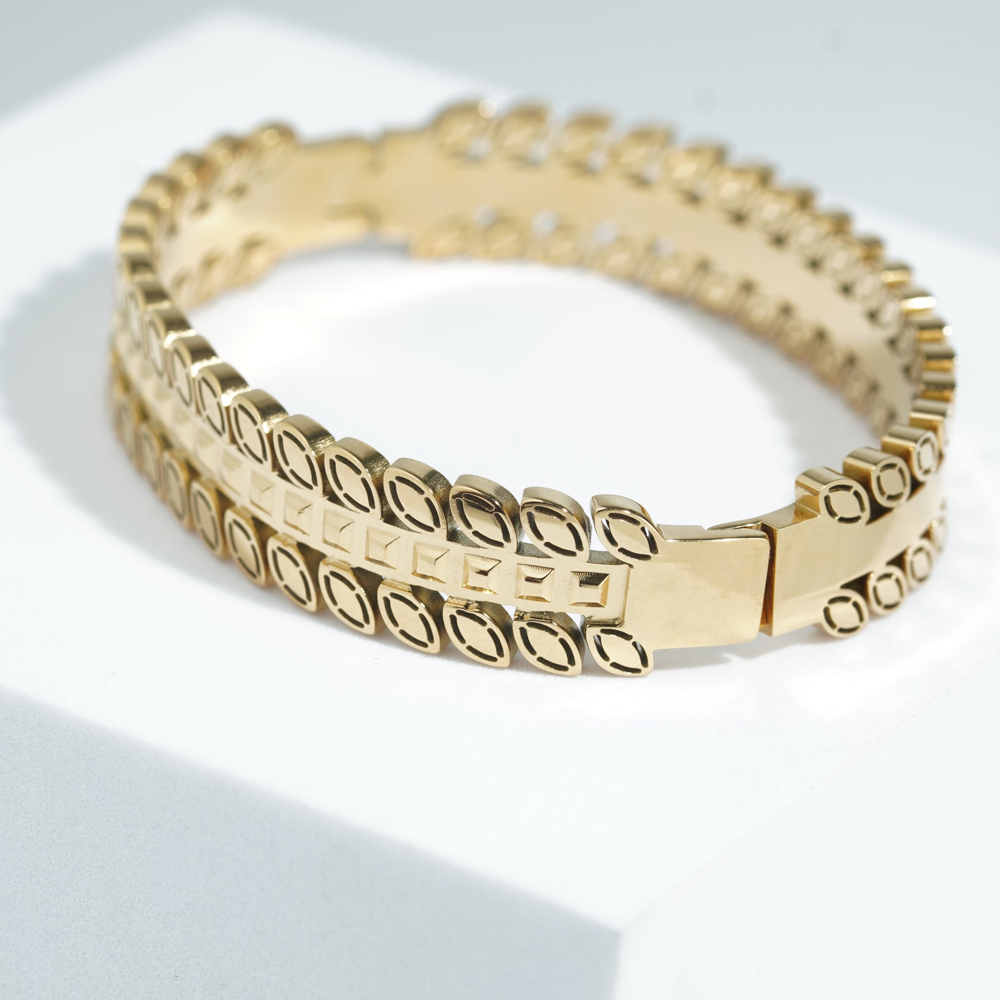 Bracelets For Women.