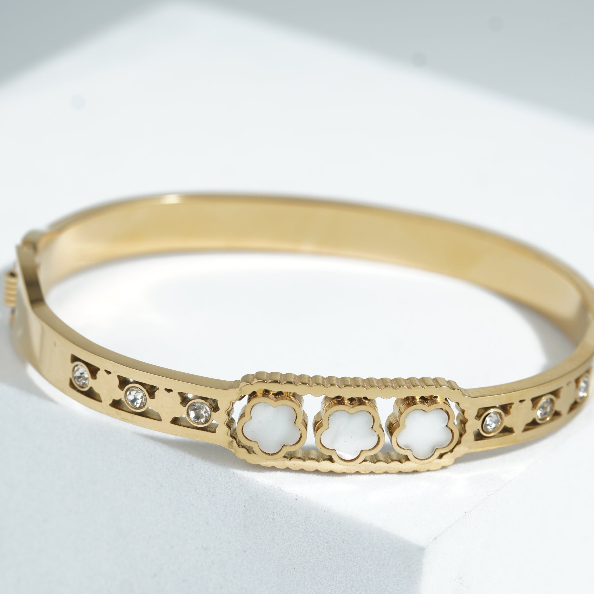 Bracelets For Women.