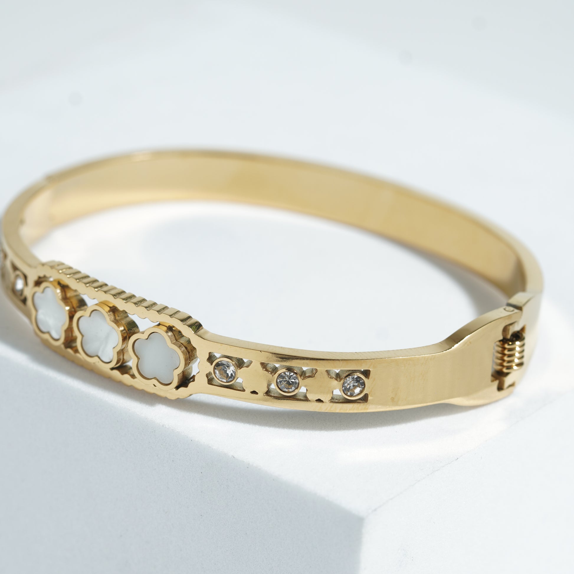 Bracelets For Women.