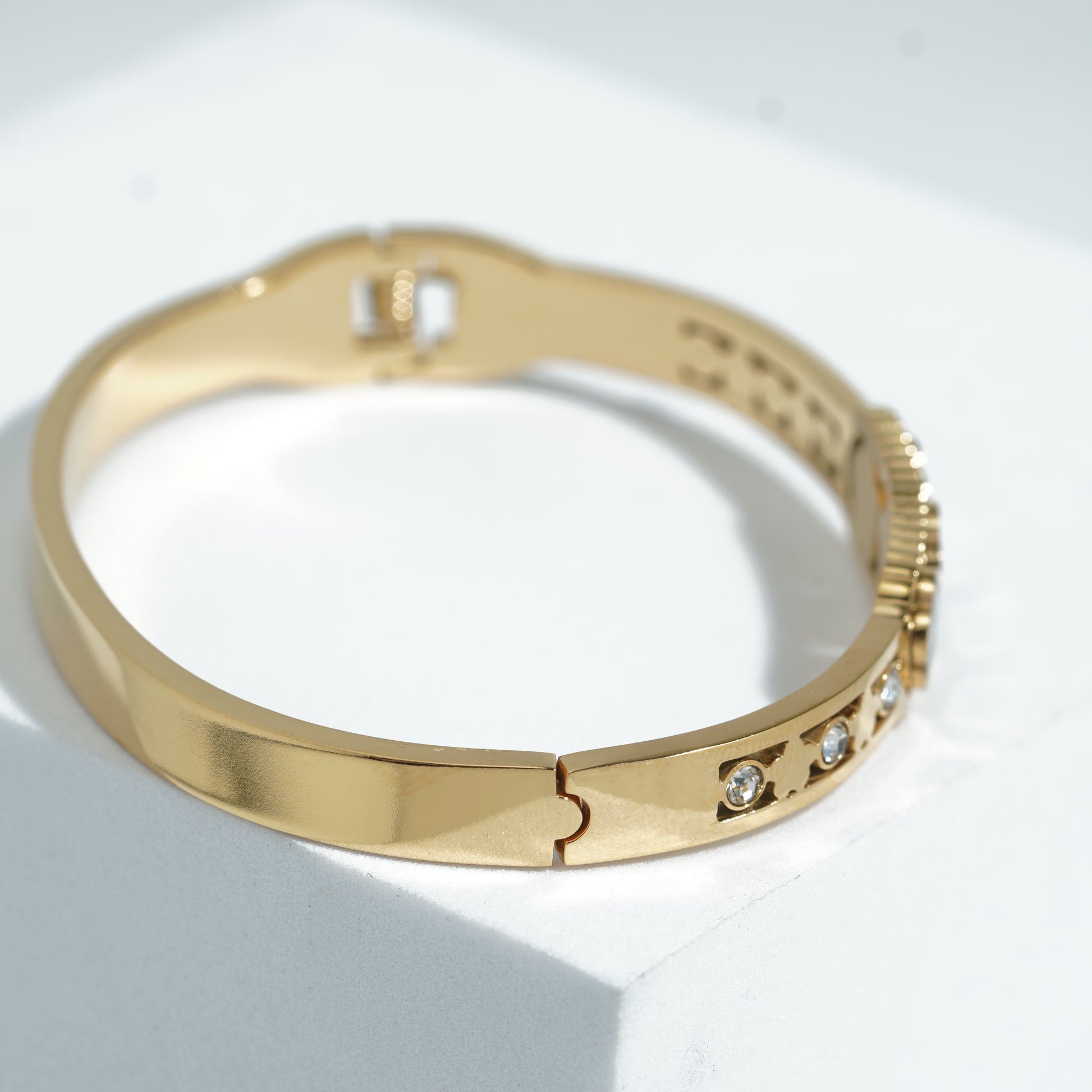 Bracelets For Women.