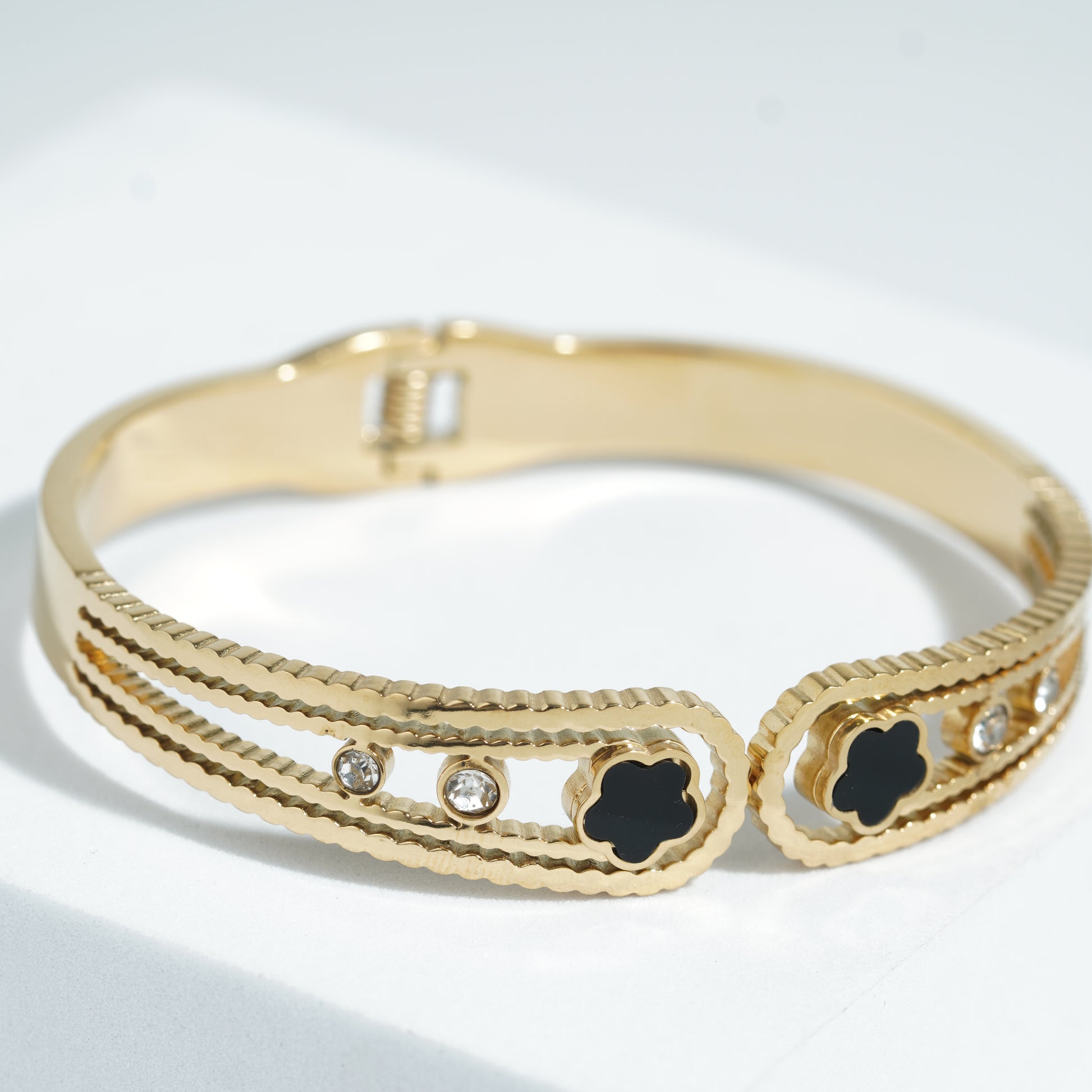 Bracelets For Women.