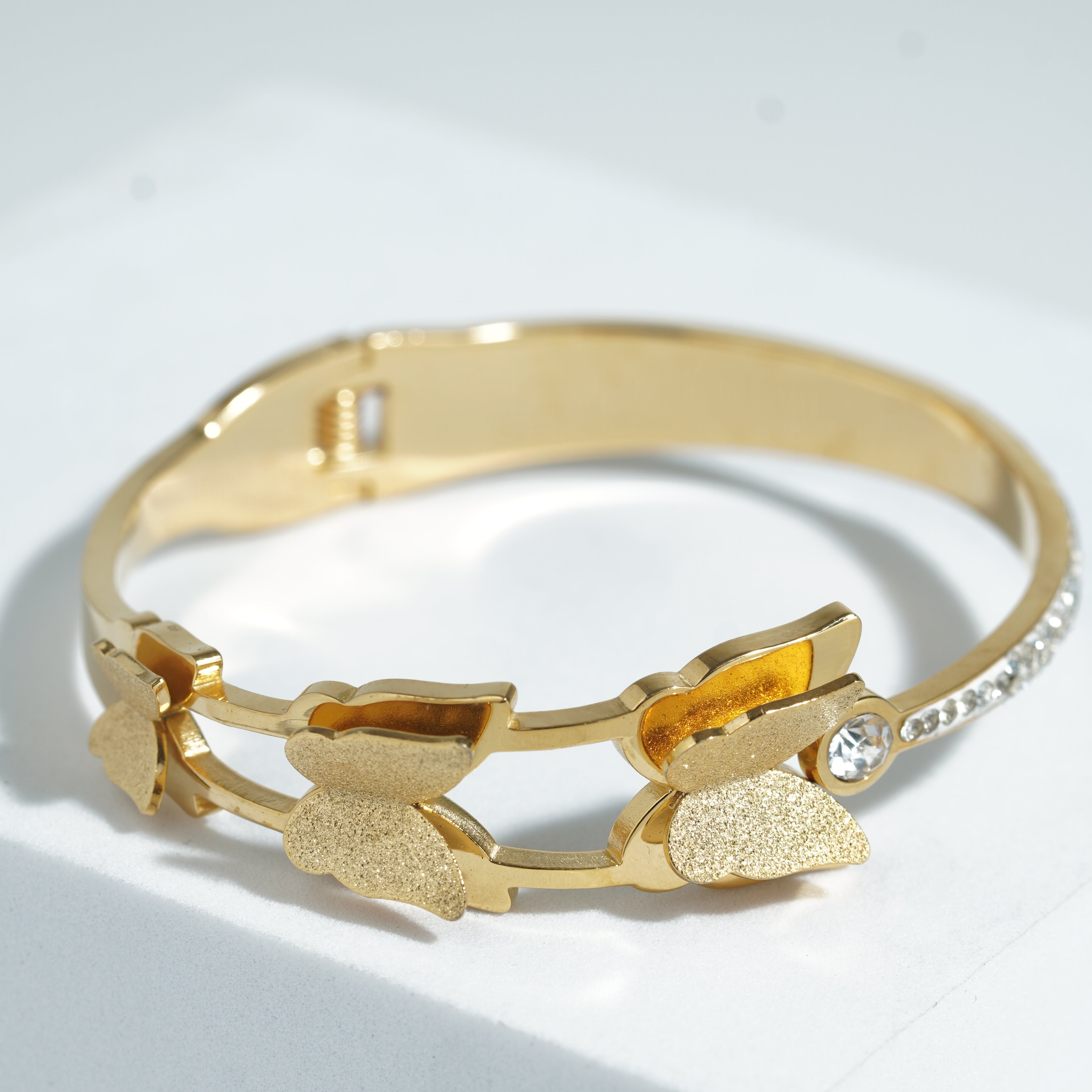 Bracelets For Women.