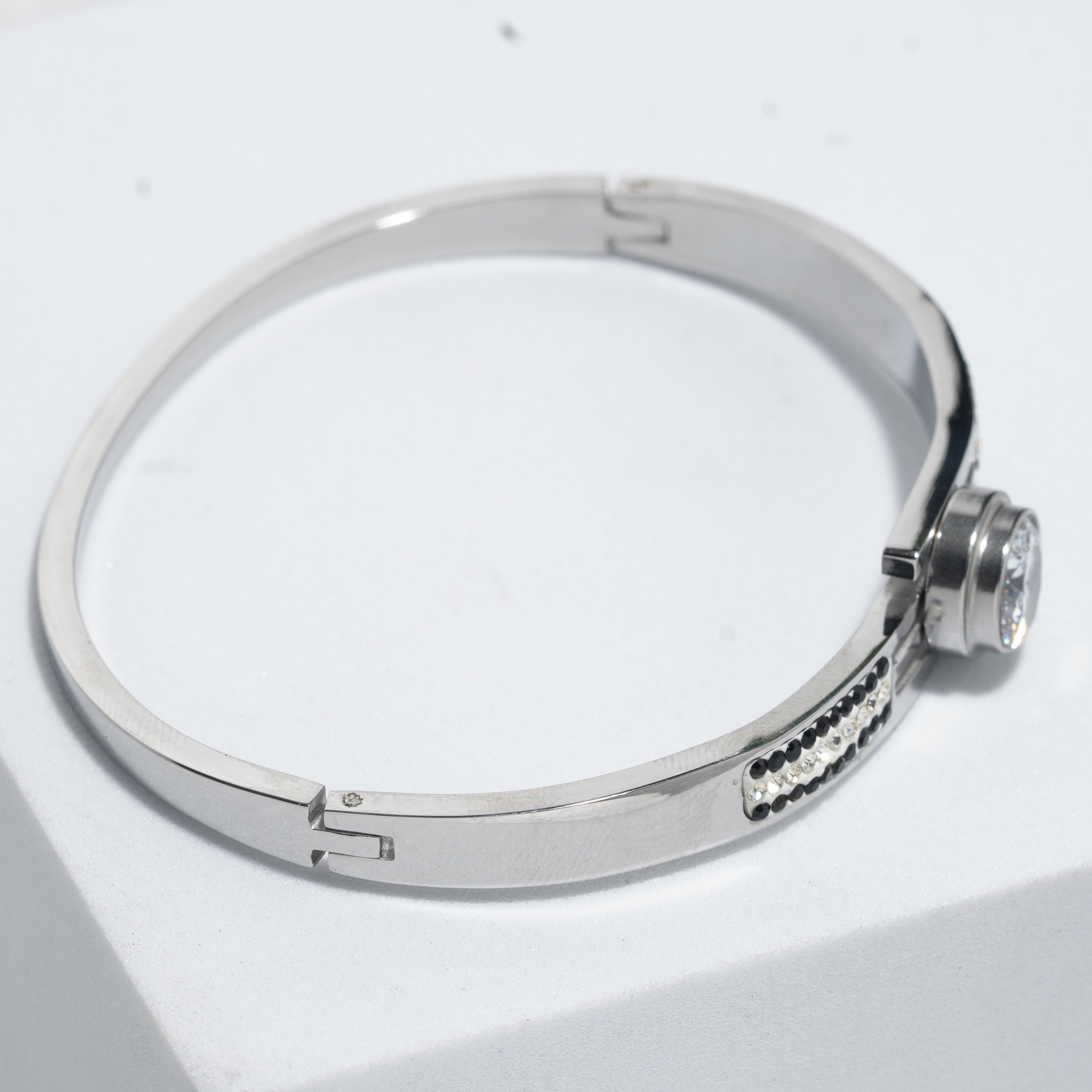 Bracelets For Women.