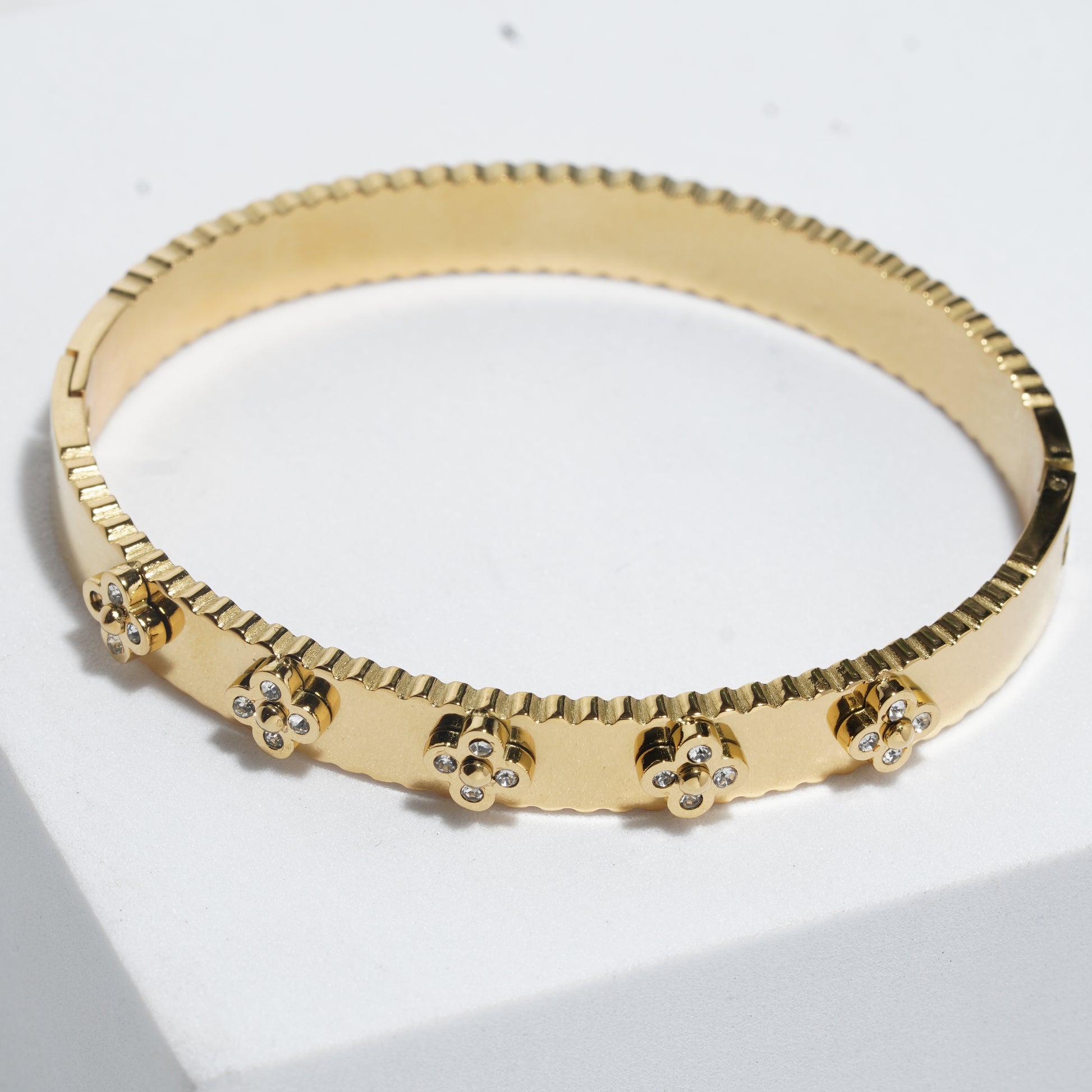 Bracelets For Women.