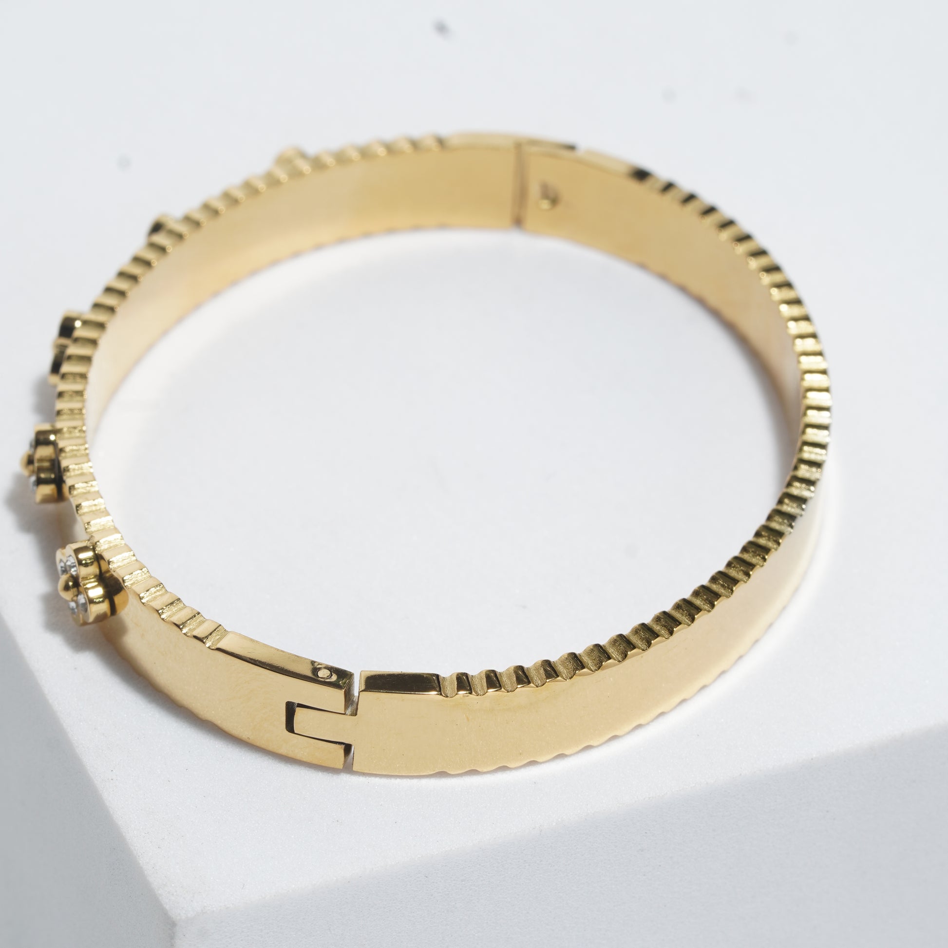 Bracelets For Women.