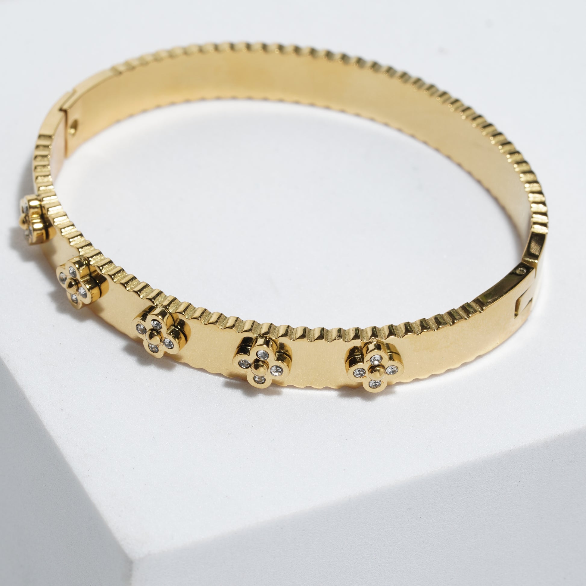 Bracelets For Women.
