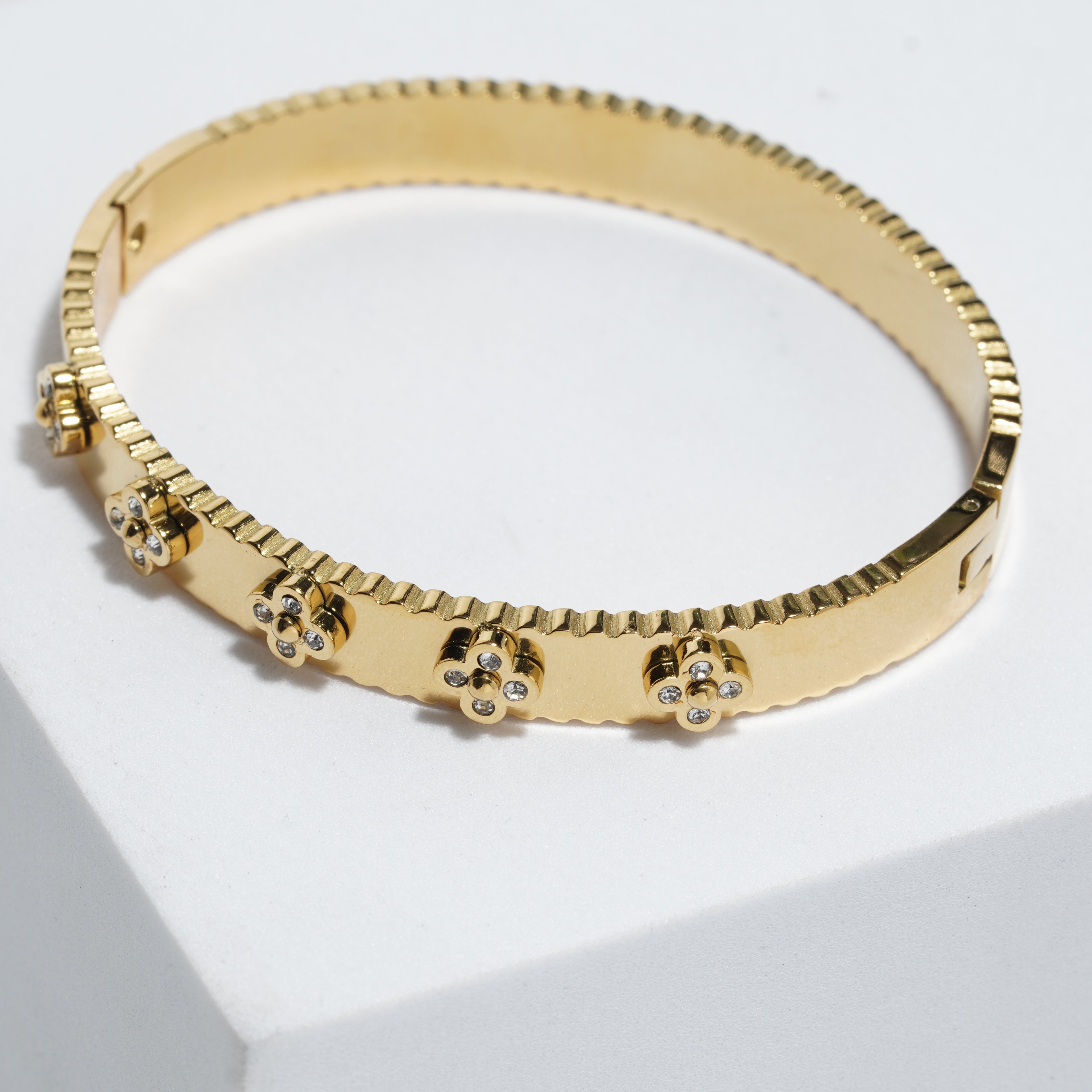 Bracelets For Women.