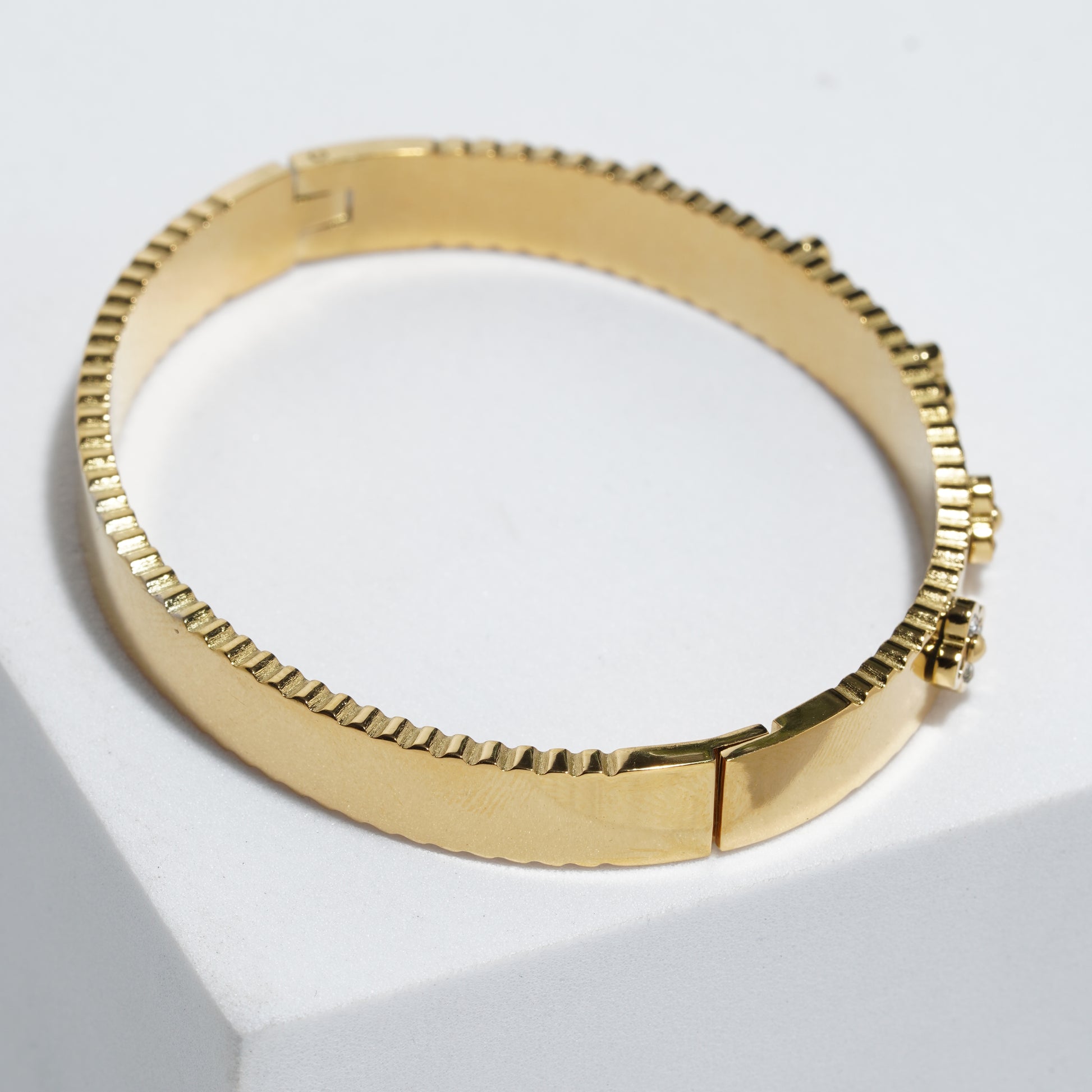 Bracelets For Women.