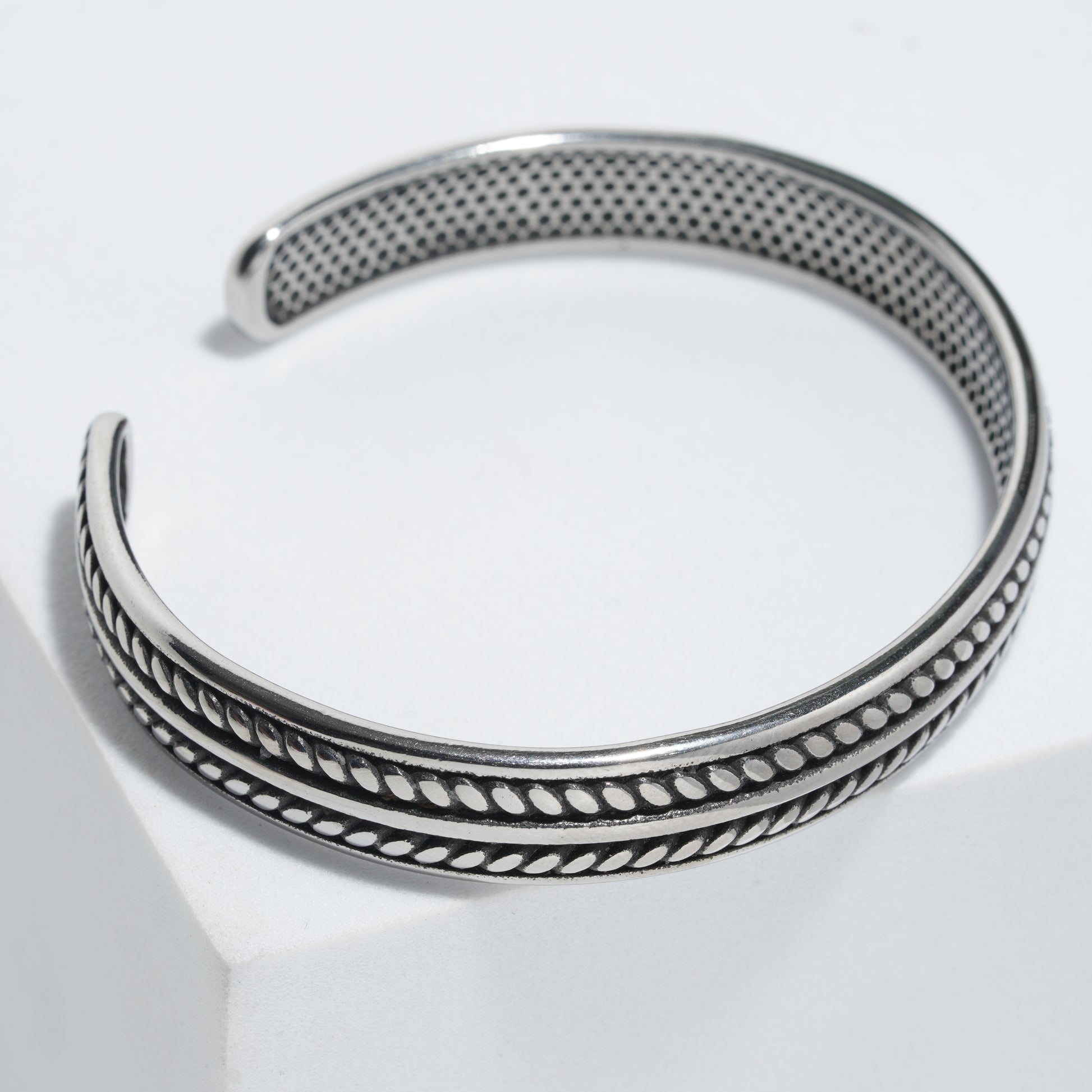 Bracelets For Women.