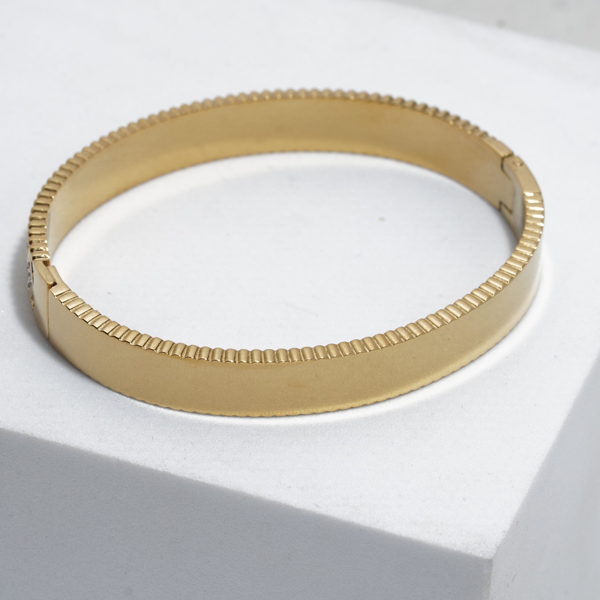 Bracelets For Women.