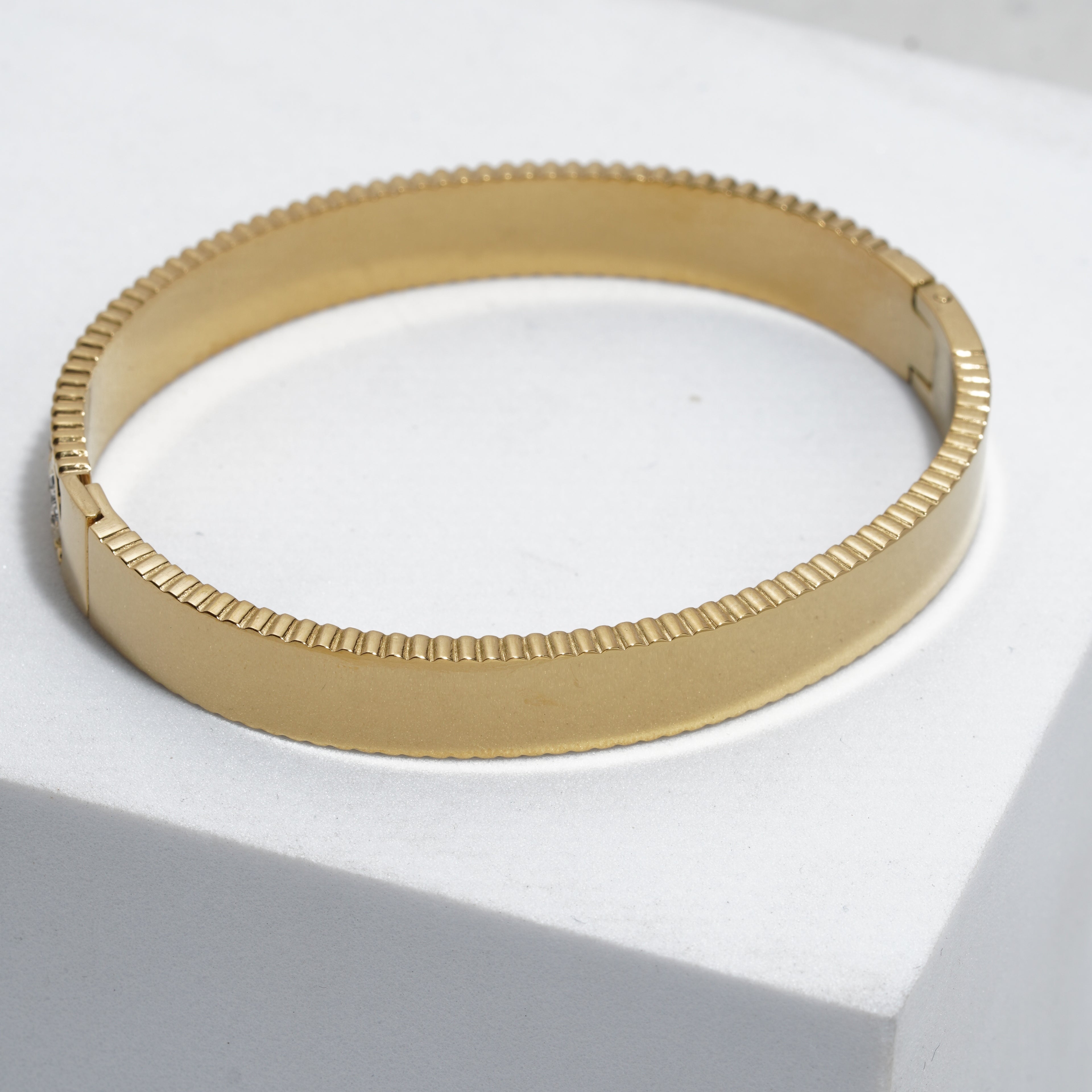 Bracelets For Women.