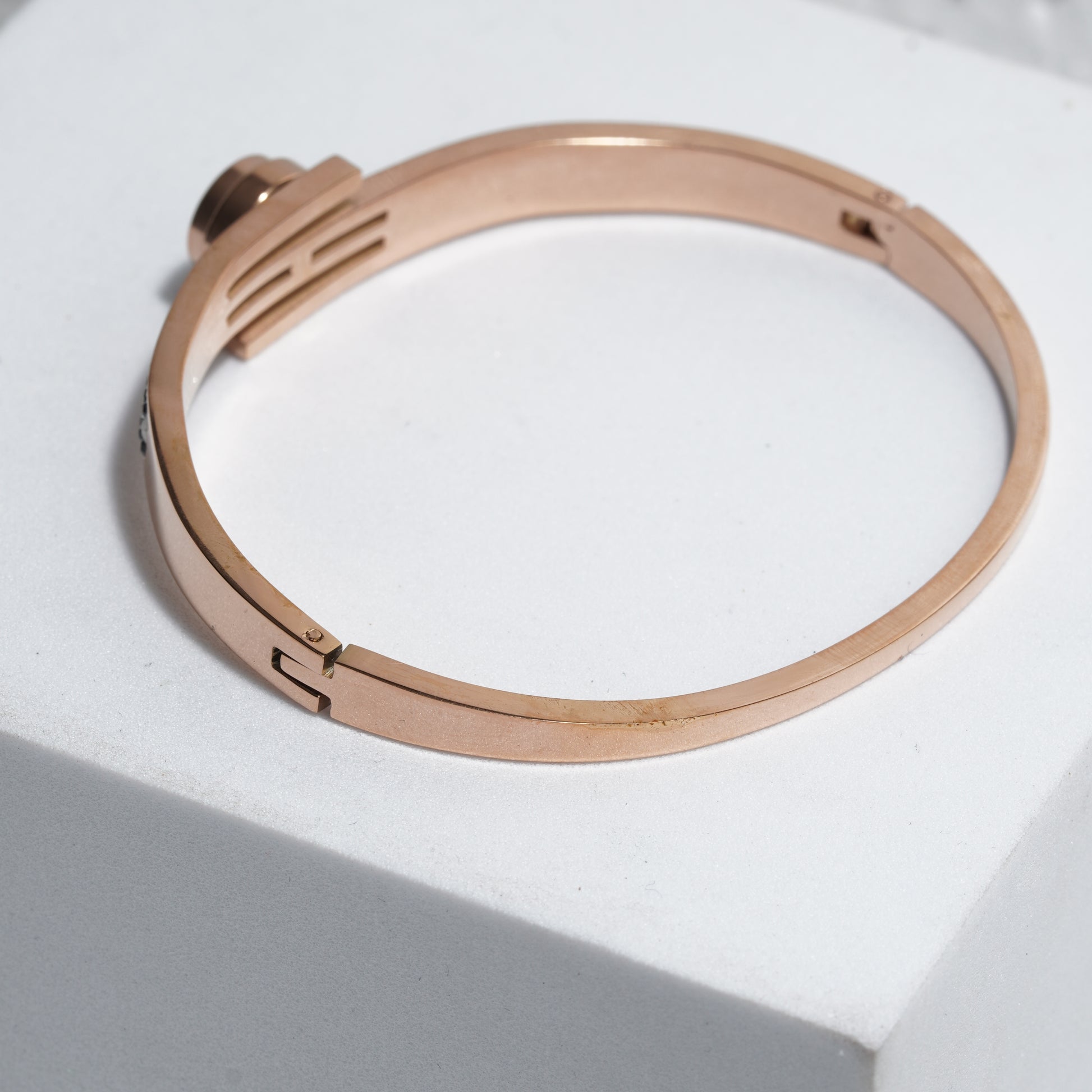 Bracelets For Women.