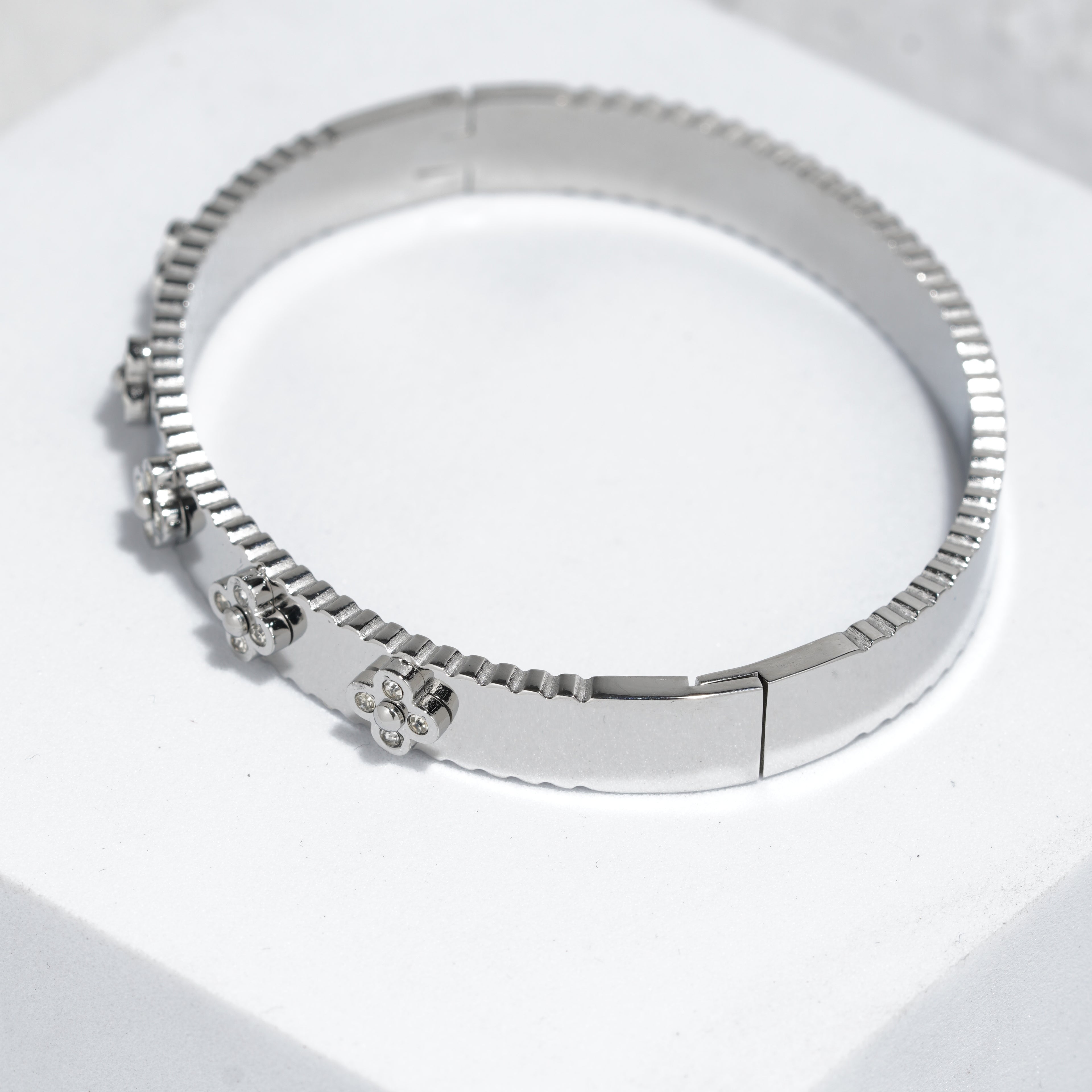Bracelets For Women.