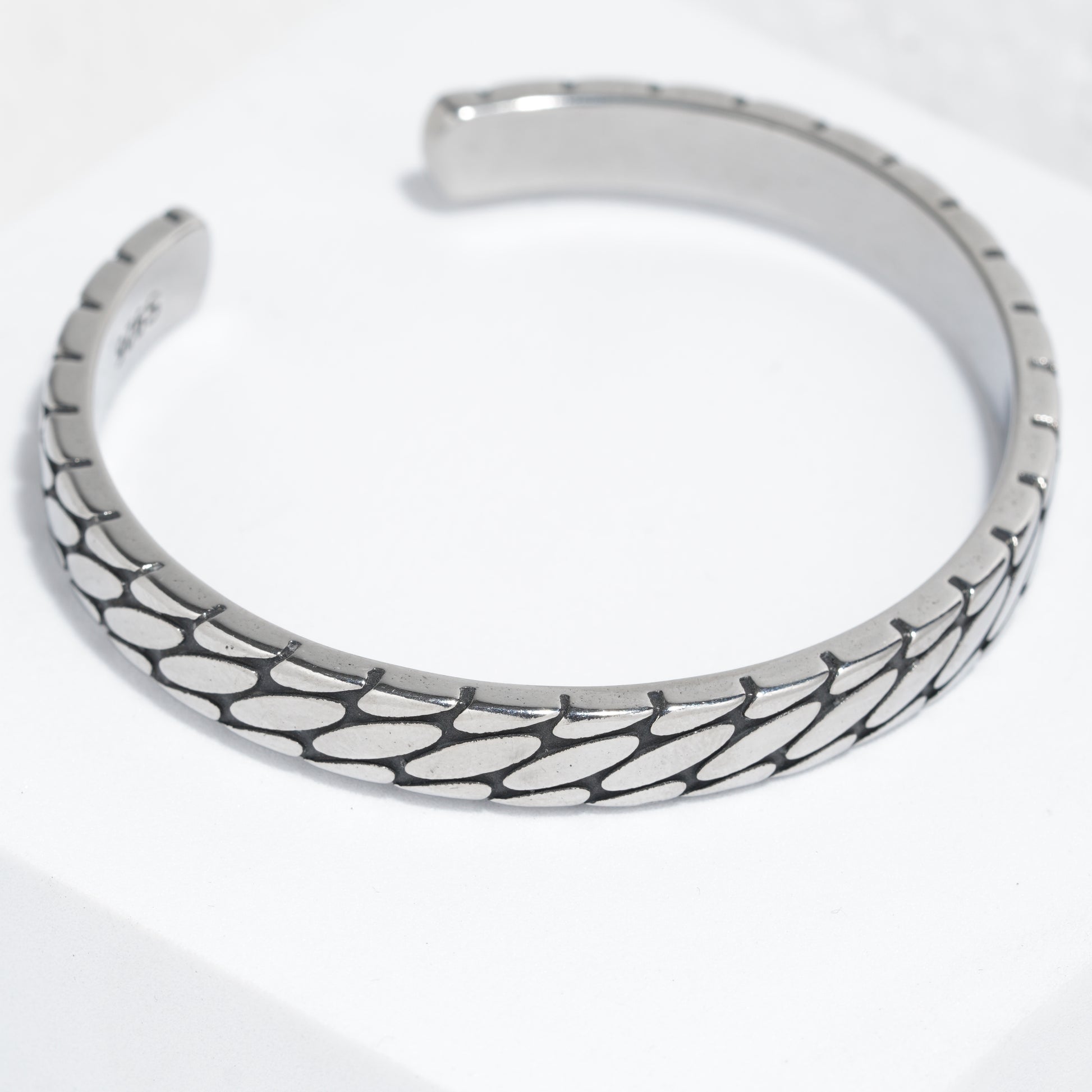 Bracelets For Women.