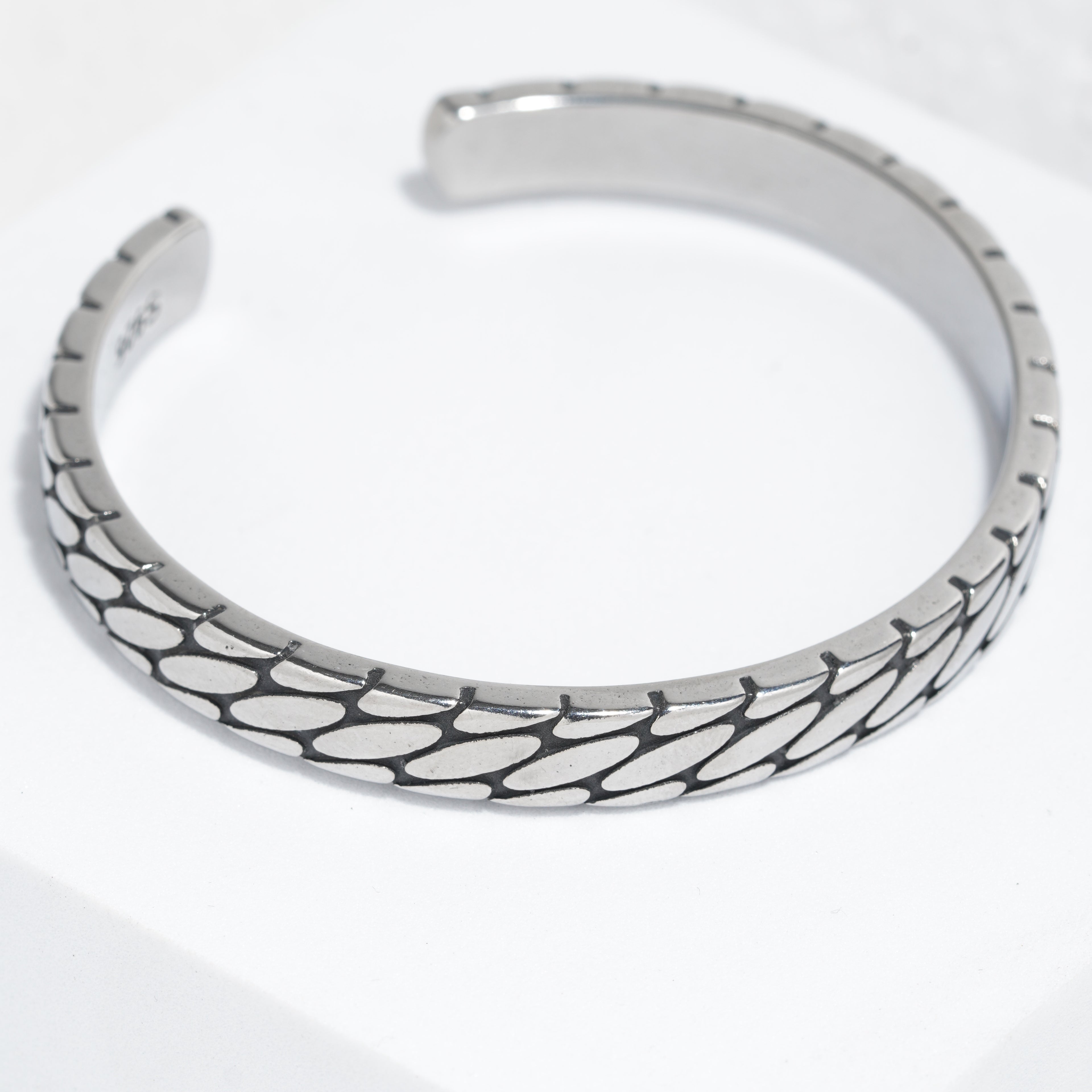 Bracelets For Women.