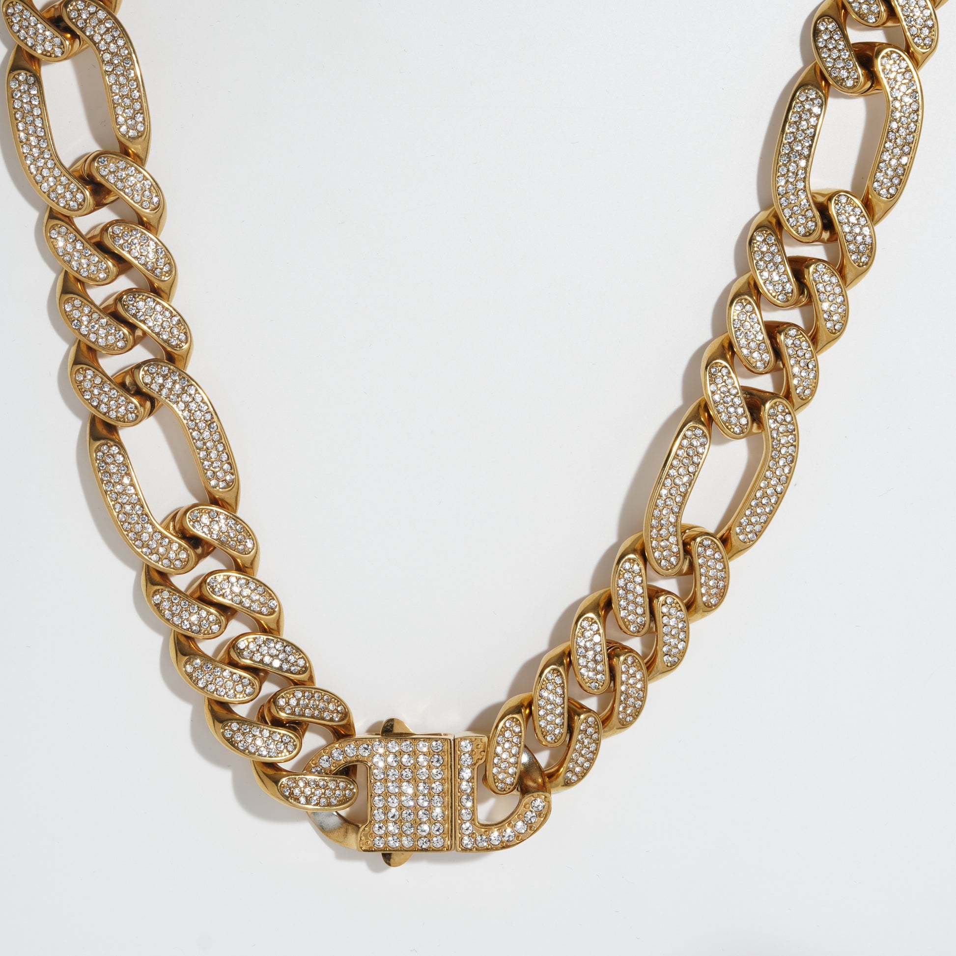 Bold Stainless steel Cuban link chain for men's with zirconia diamond started.