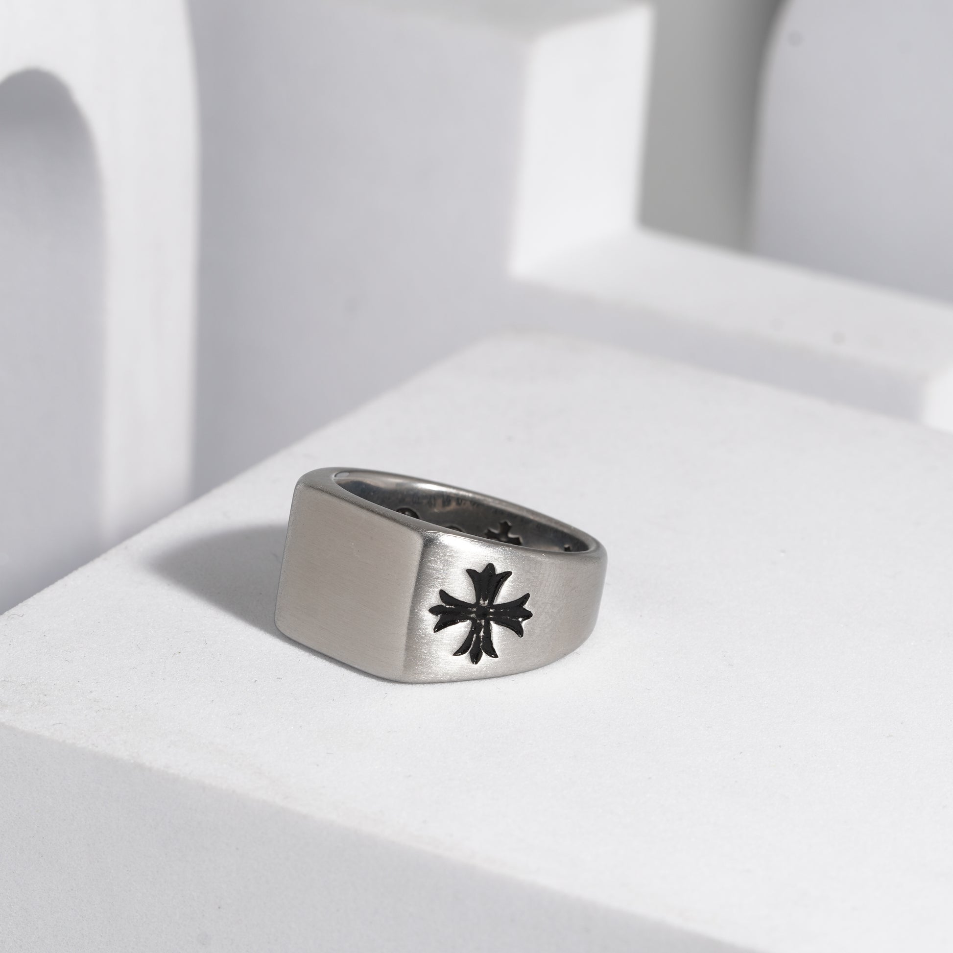 218 Oxidised Ring For Men