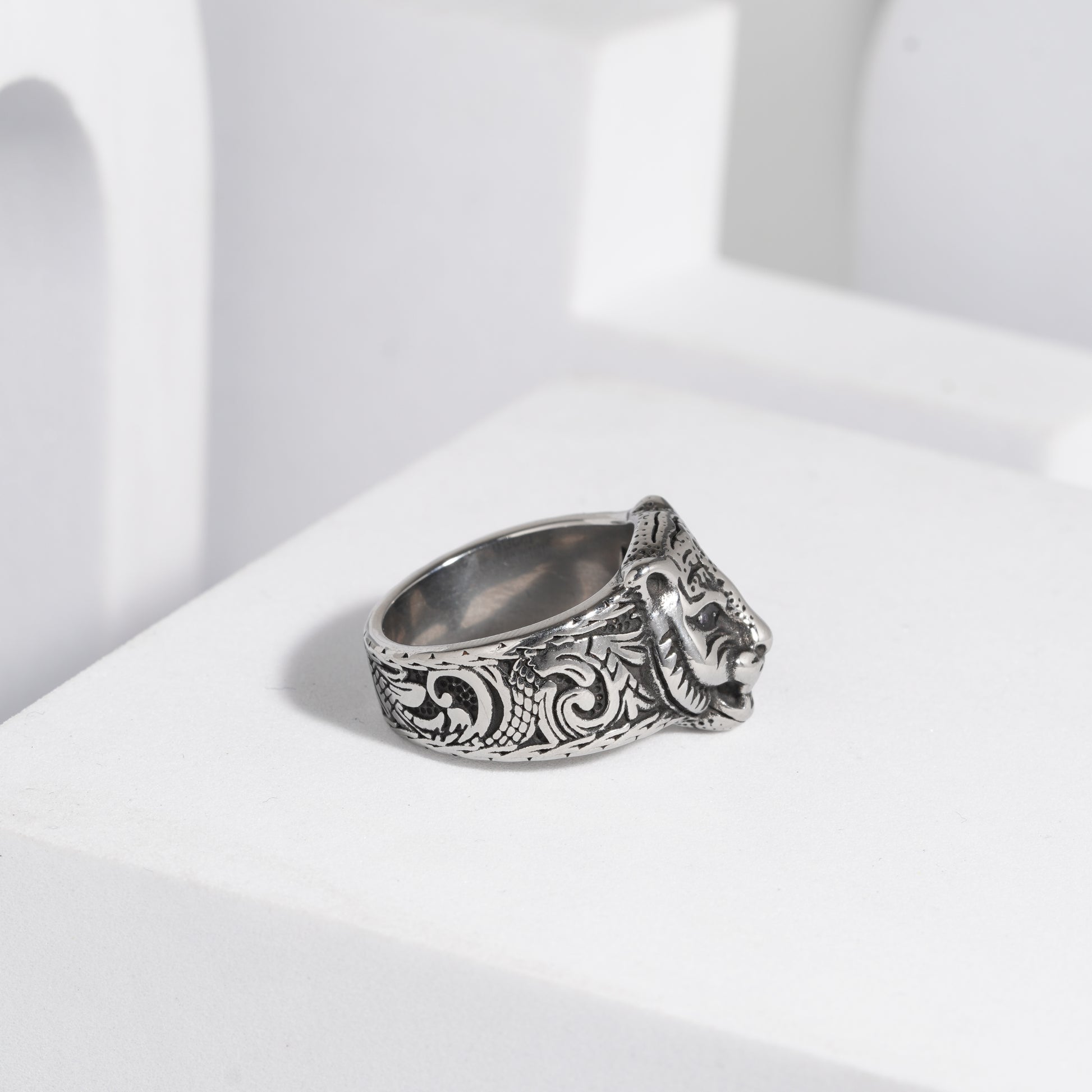 768 Oxidised Ring For Men
