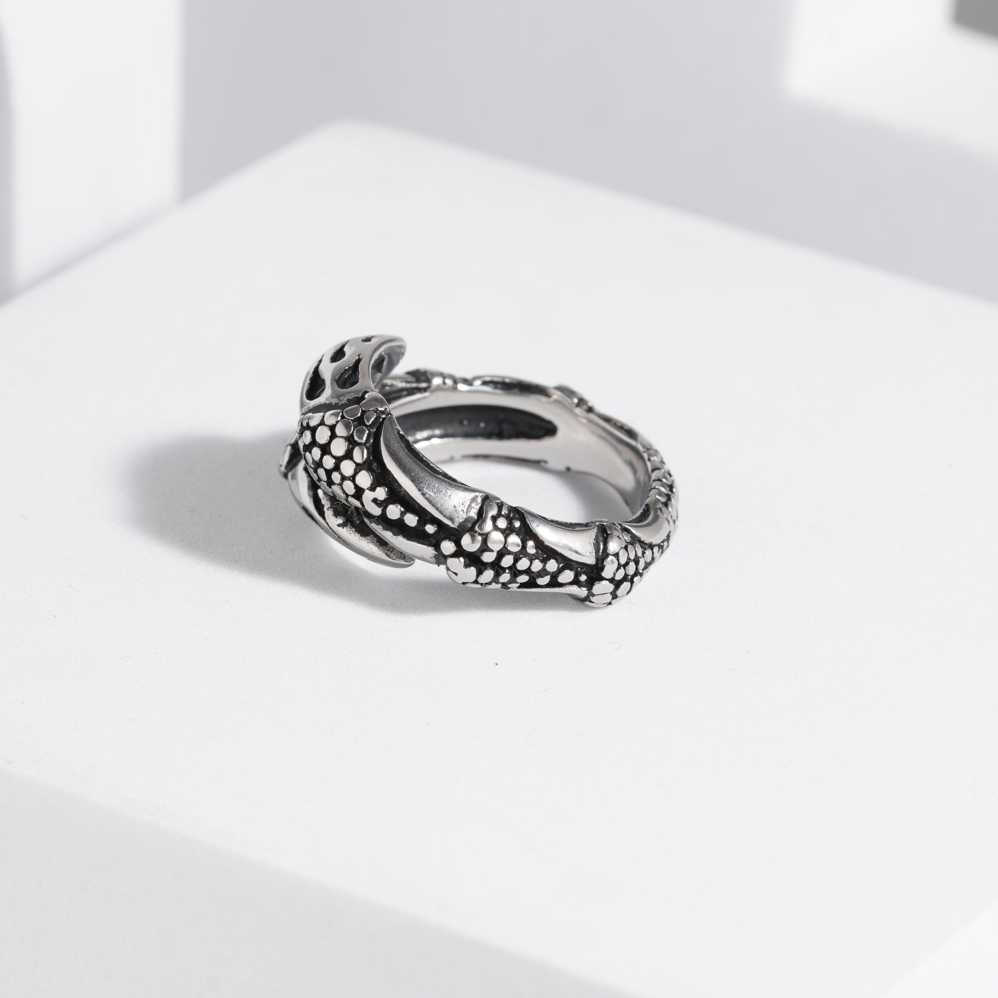 575 Oxidised Ring For Men