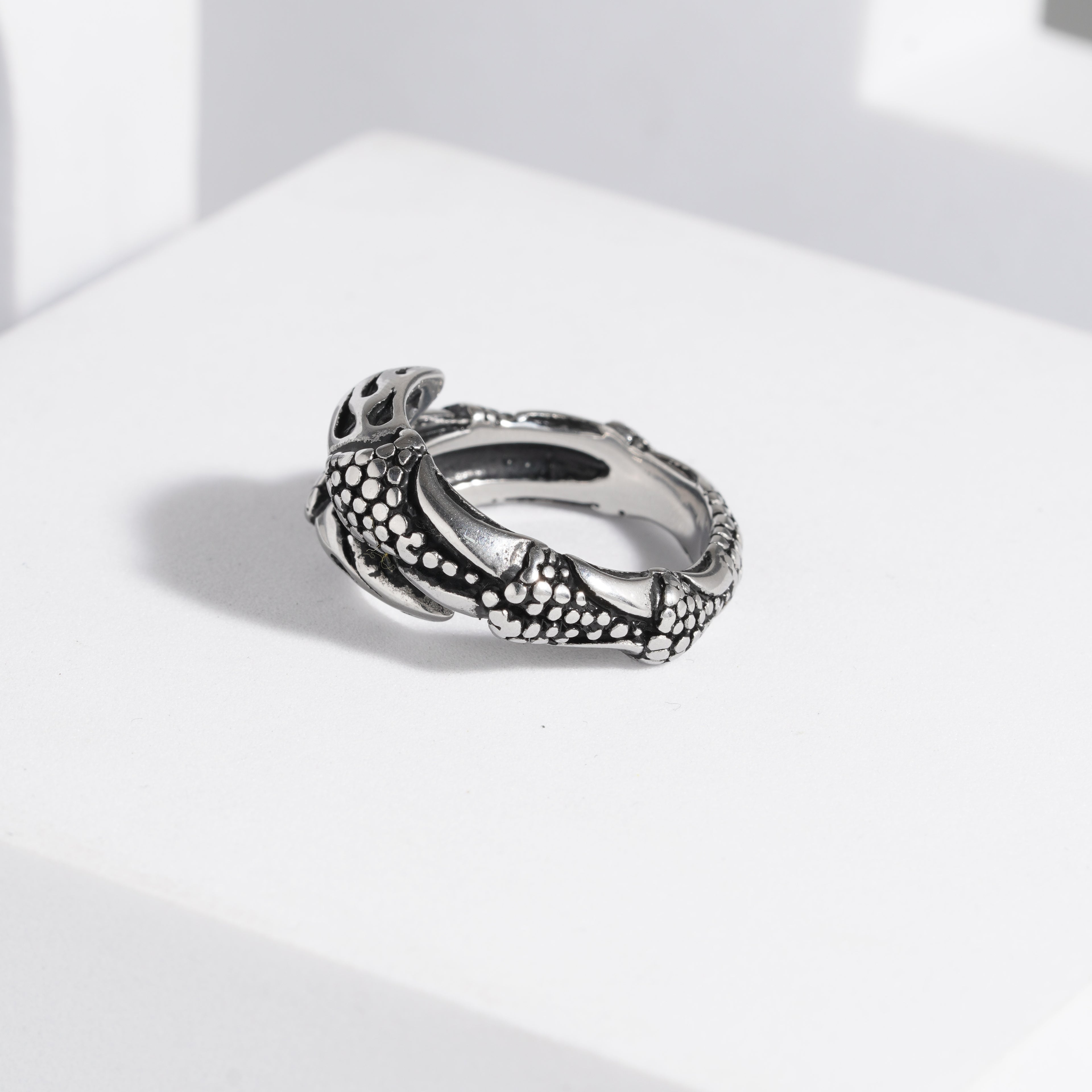 575 Oxidised Ring For Men