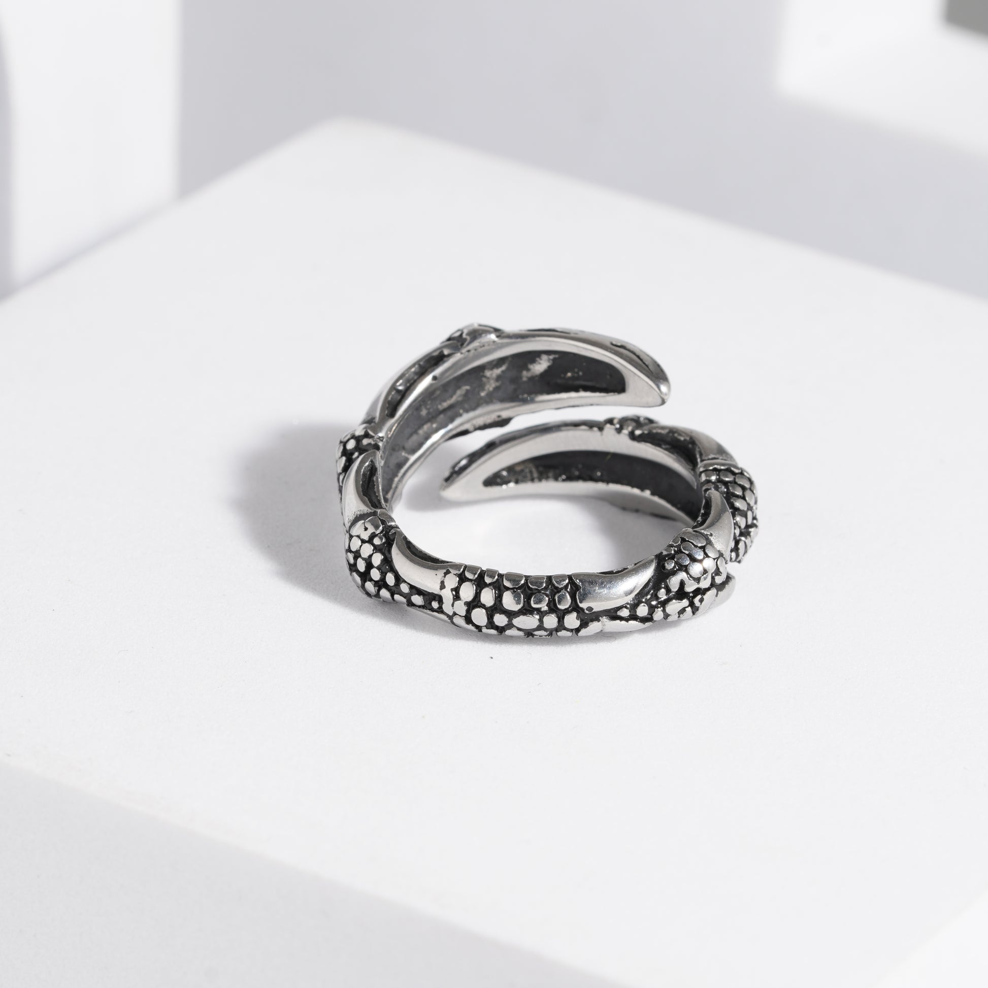 575 Oxidised Ring For Men