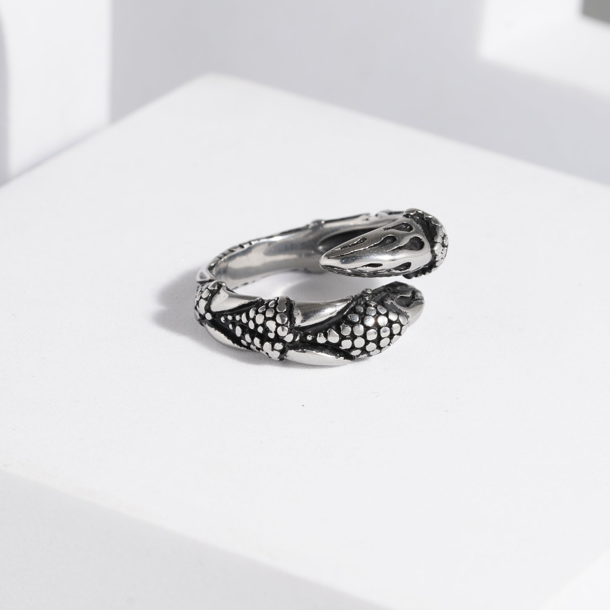 575 Oxidised Ring For Men