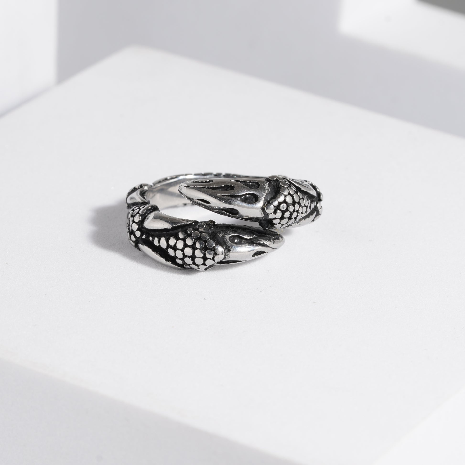 575 Oxidised Ring For Men