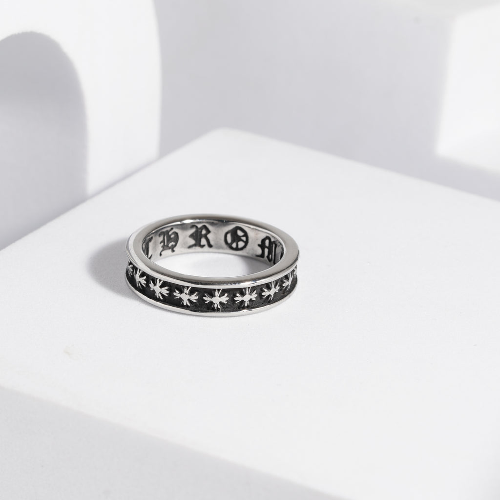 177 Oxidised Ring For Men