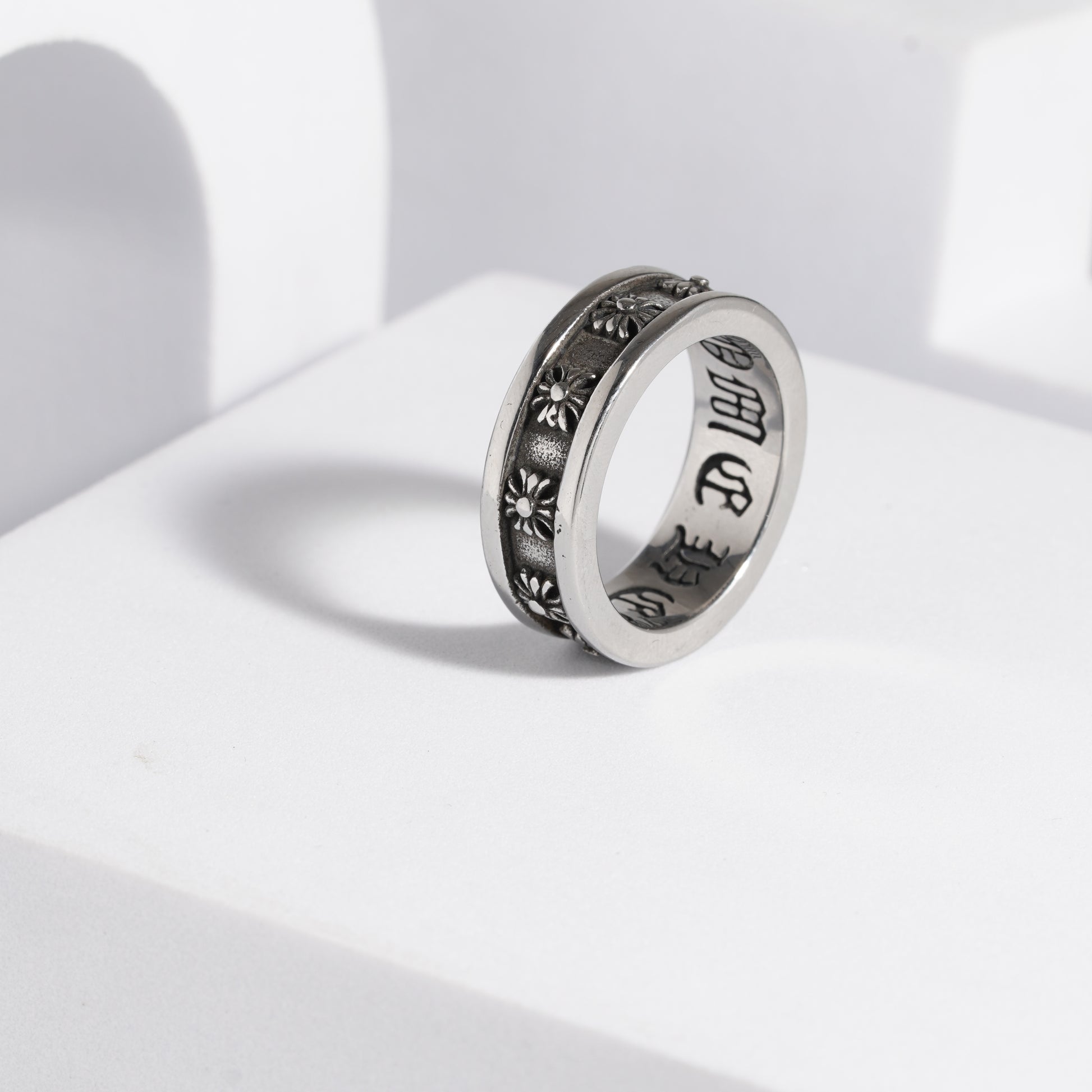 177 Oxidised Ring For Men