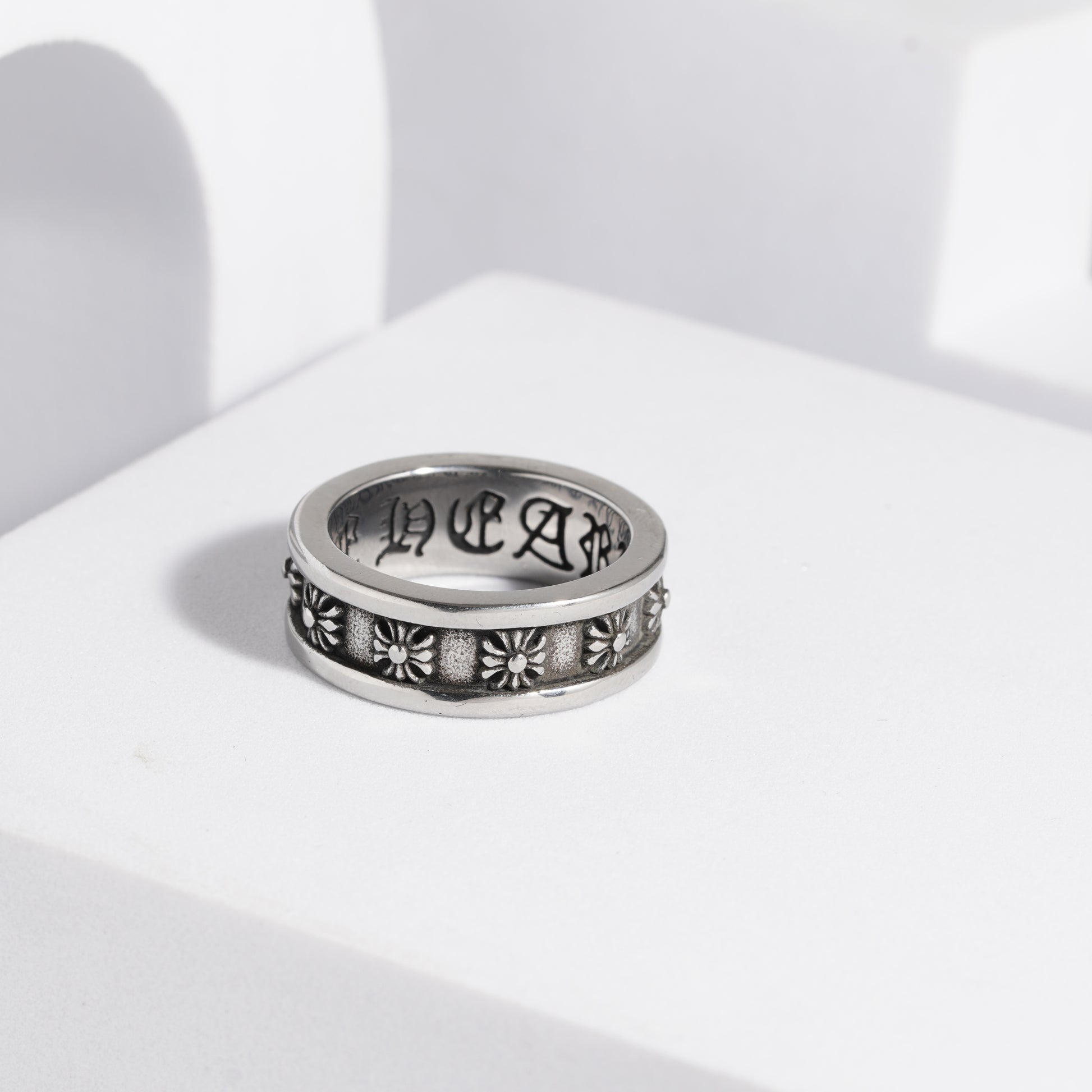 177 Oxidised Ring For Men